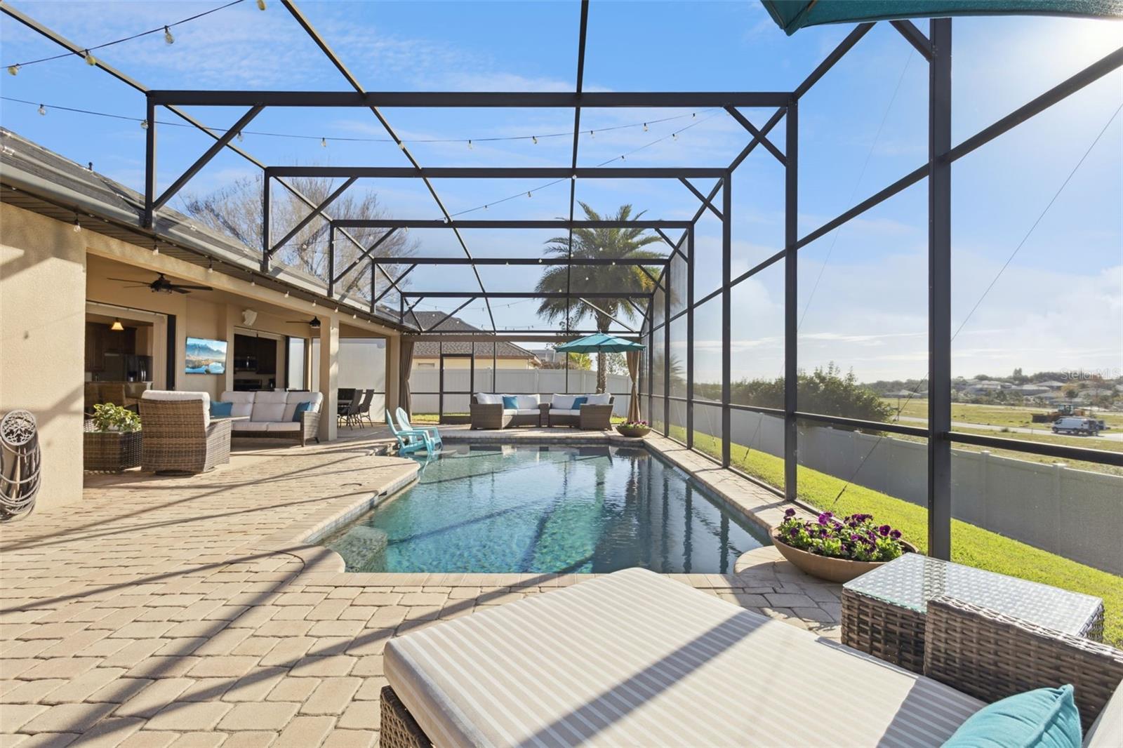 Image 34 of 47 For 9807 Royal Vista Avenue