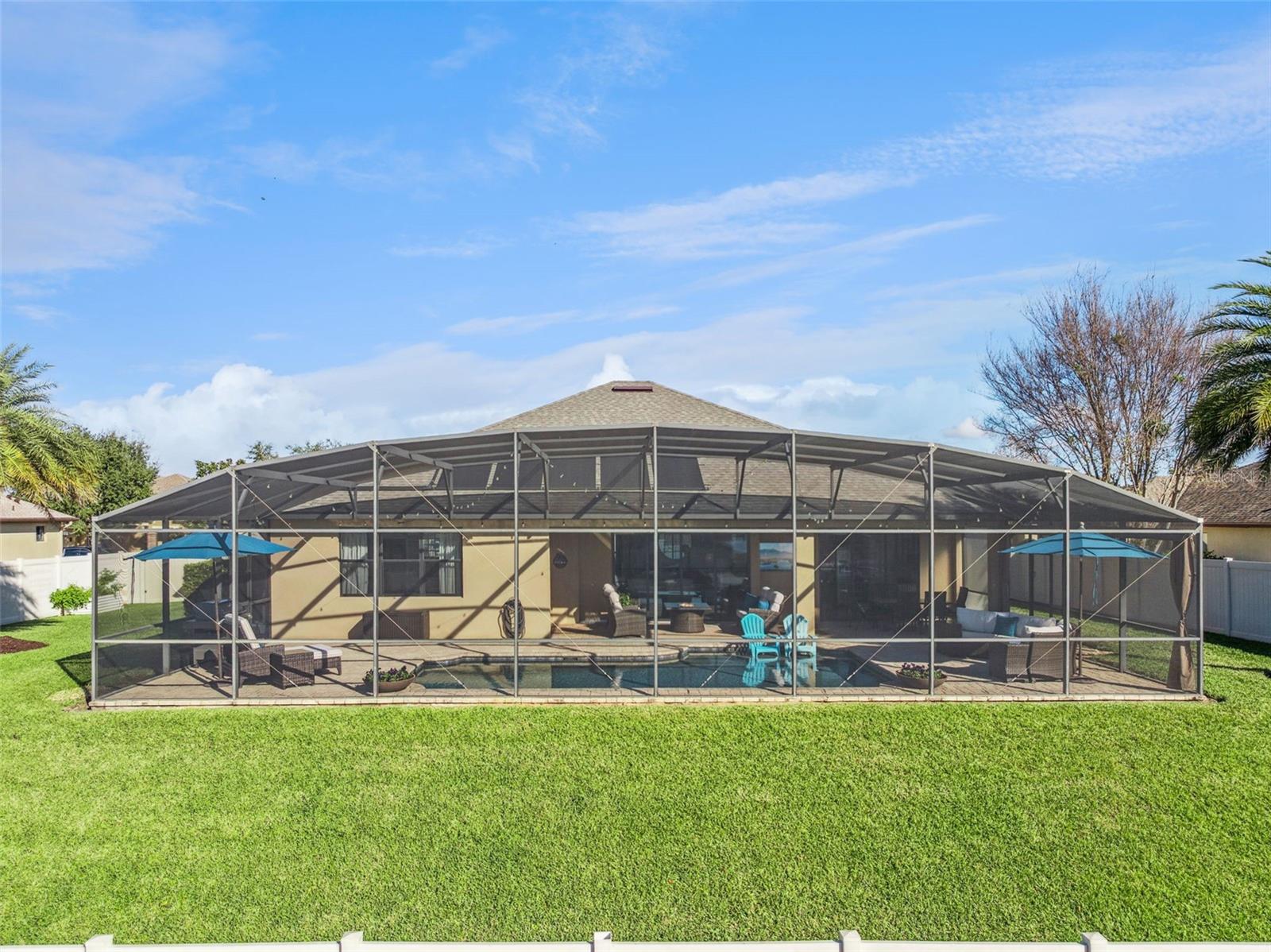 Image 39 of 47 For 9807 Royal Vista Avenue