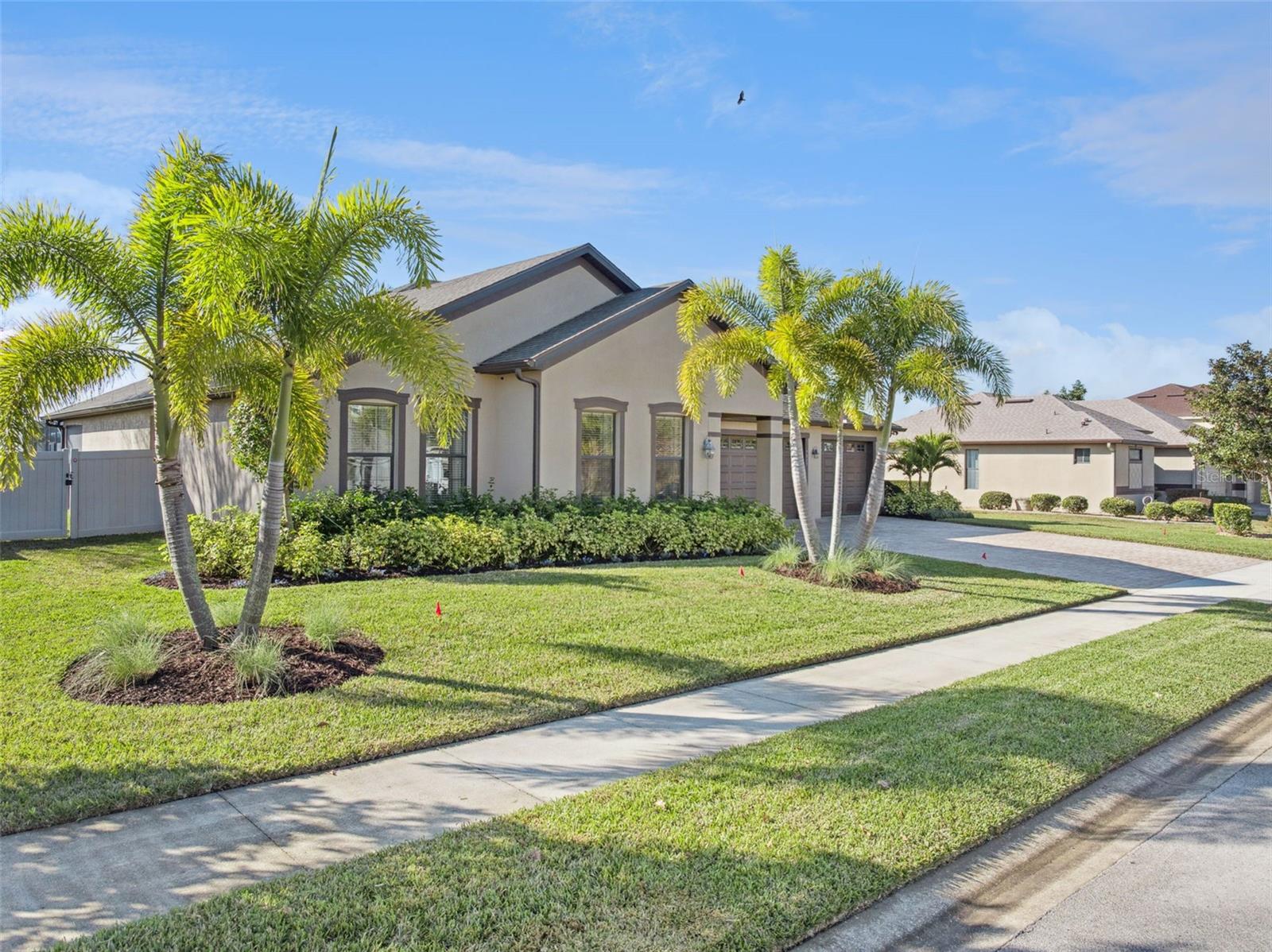 Image 43 of 47 For 9807 Royal Vista Avenue