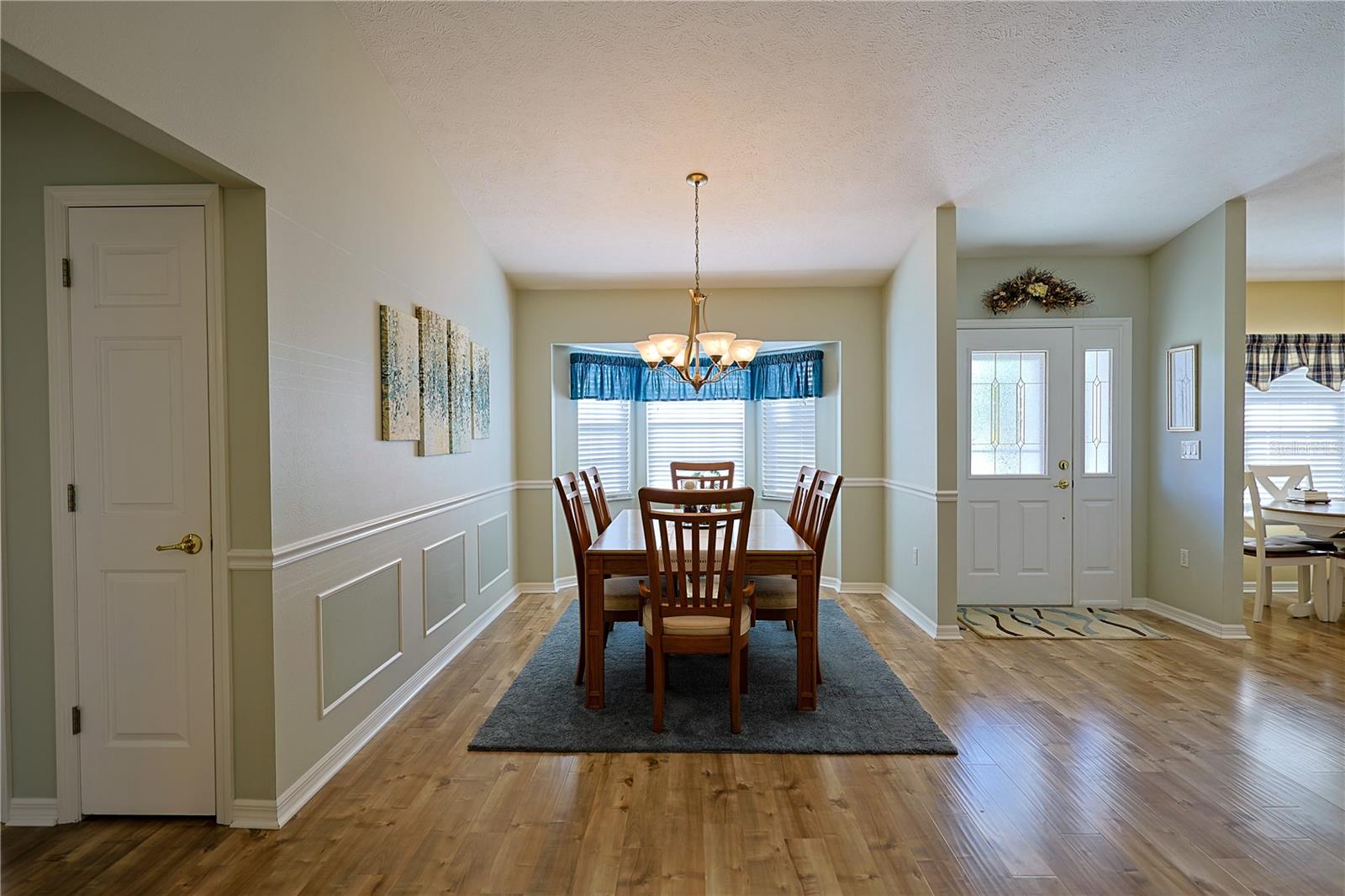 Image 15 of 39 For 8783 156 Place