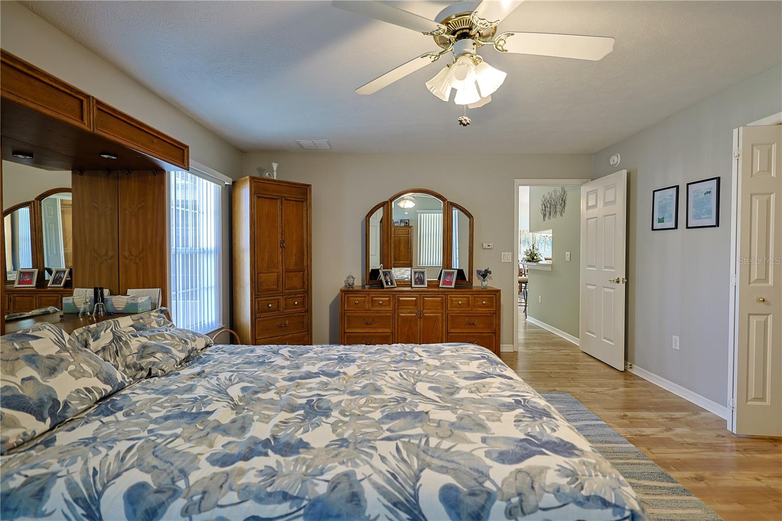 Image 18 of 39 For 8783 156 Place