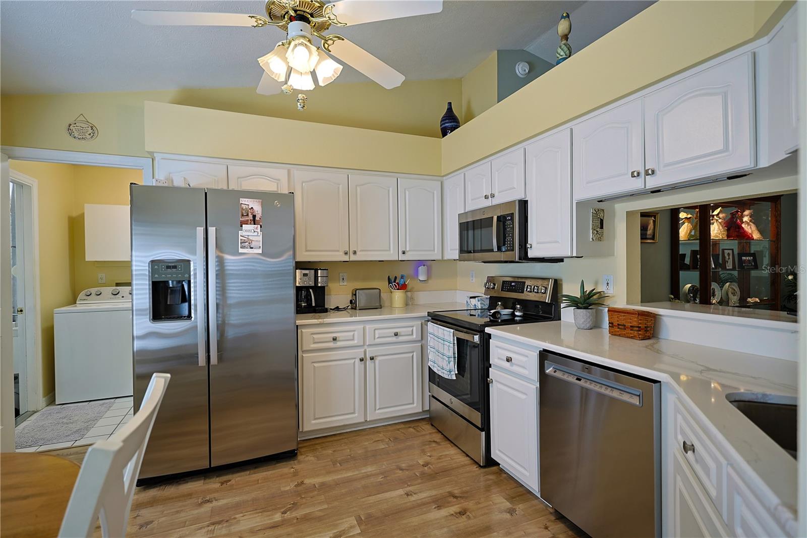 Image 7 of 39 For 8783 156 Place