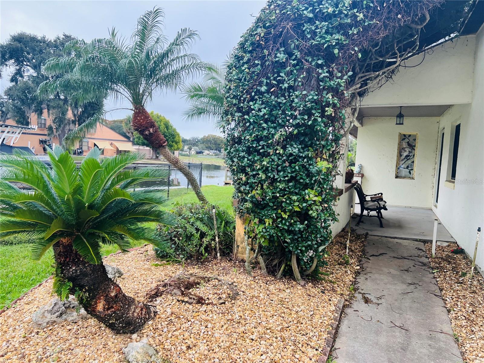 Image 2 of 9 For 832 Palm Harbor Court