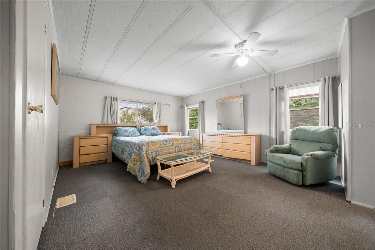 Image 21 of 66 For 1234 Dustin Drive