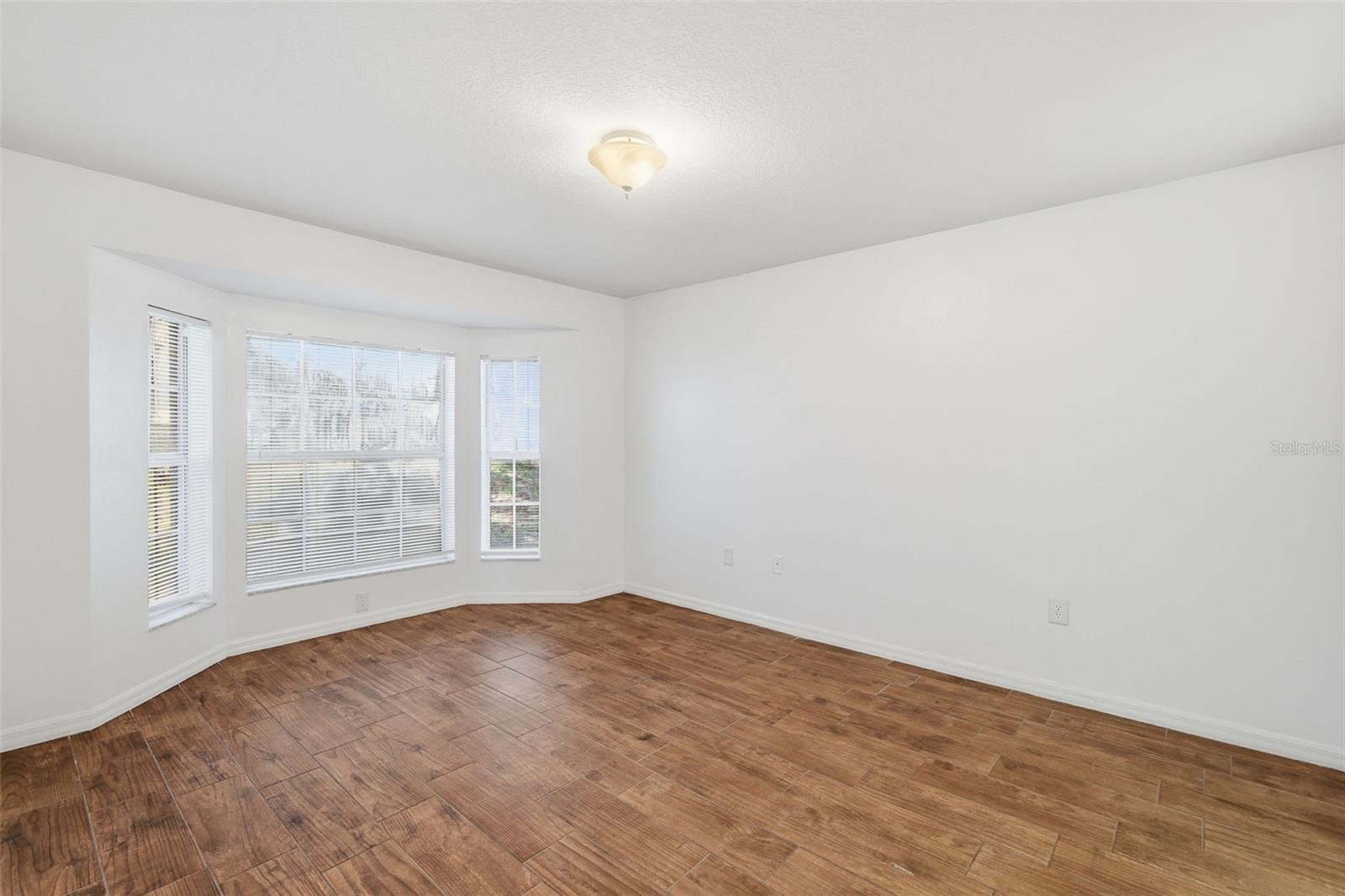 Image 15 of 25 For 4650 Abaco Drive