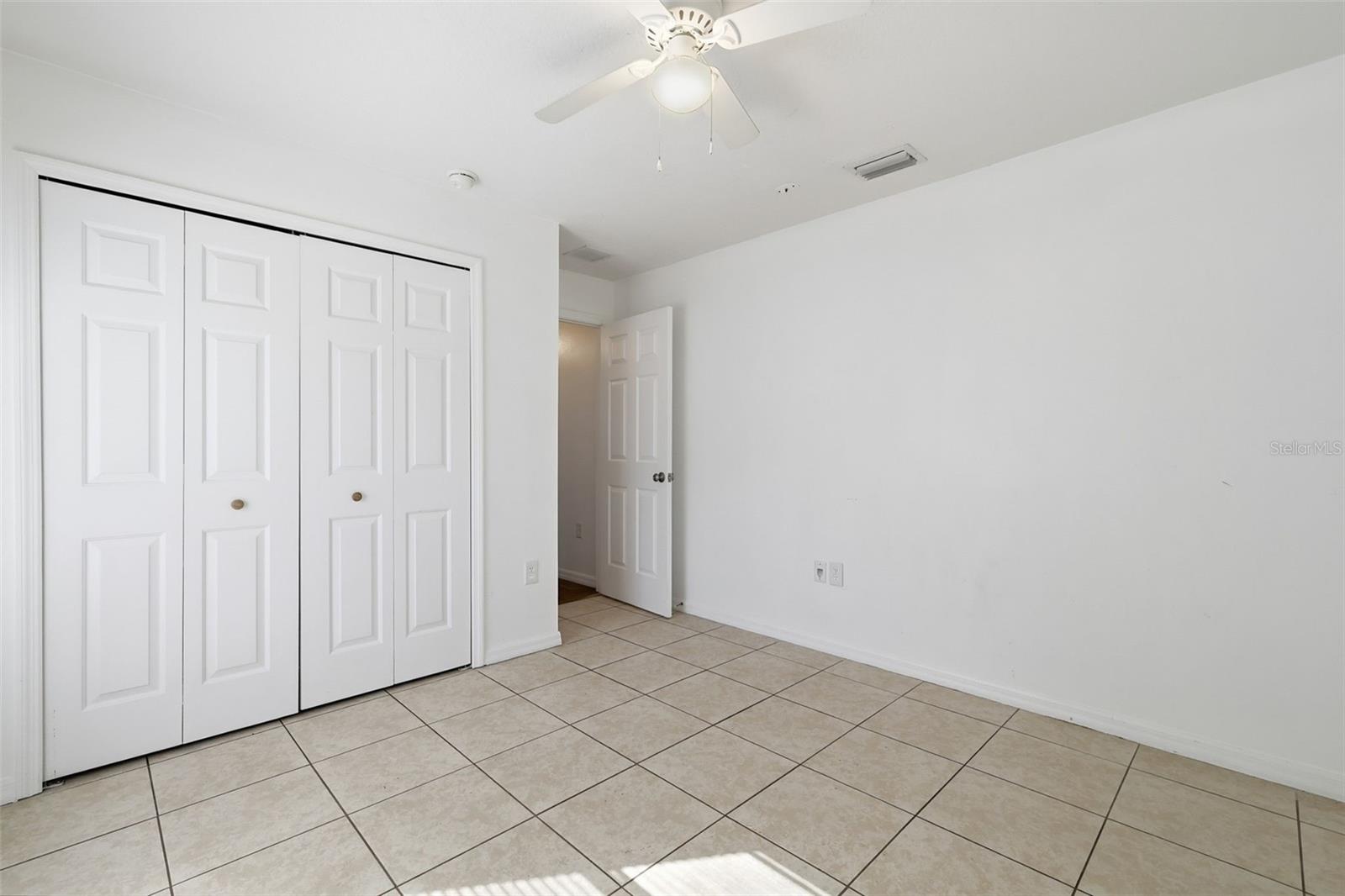 Image 20 of 25 For 4650 Abaco Drive