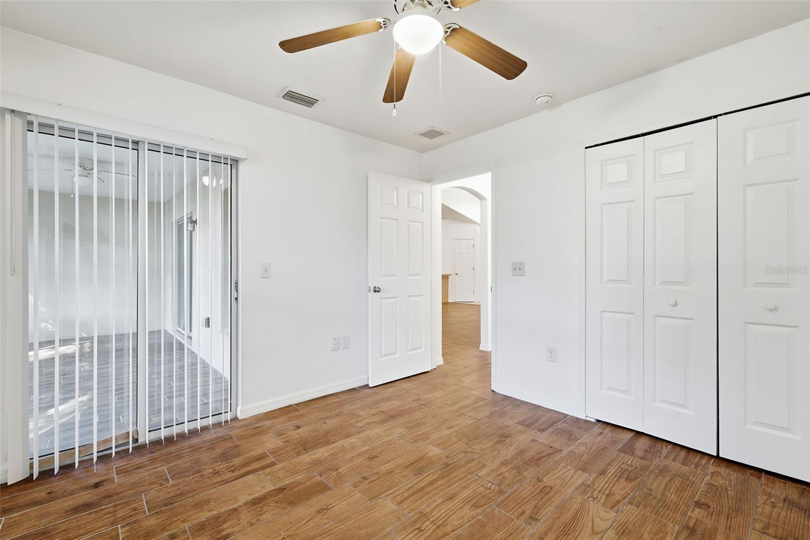 Image 22 of 25 For 4650 Abaco Drive