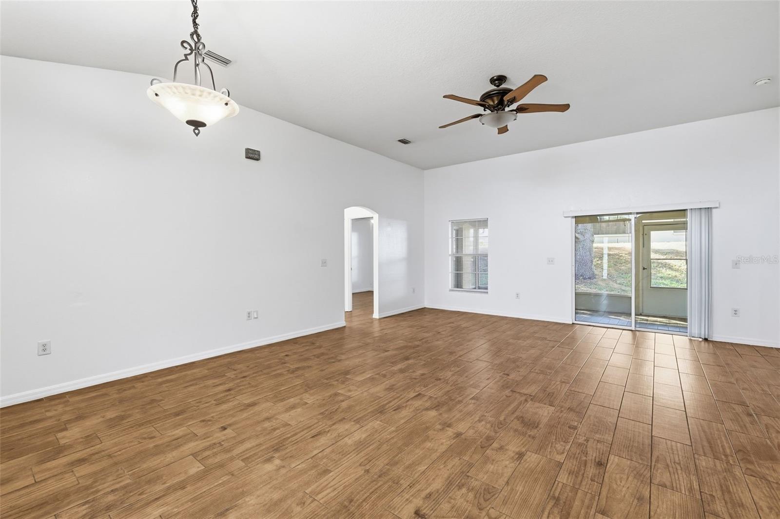 Image 5 of 25 For 4650 Abaco Drive