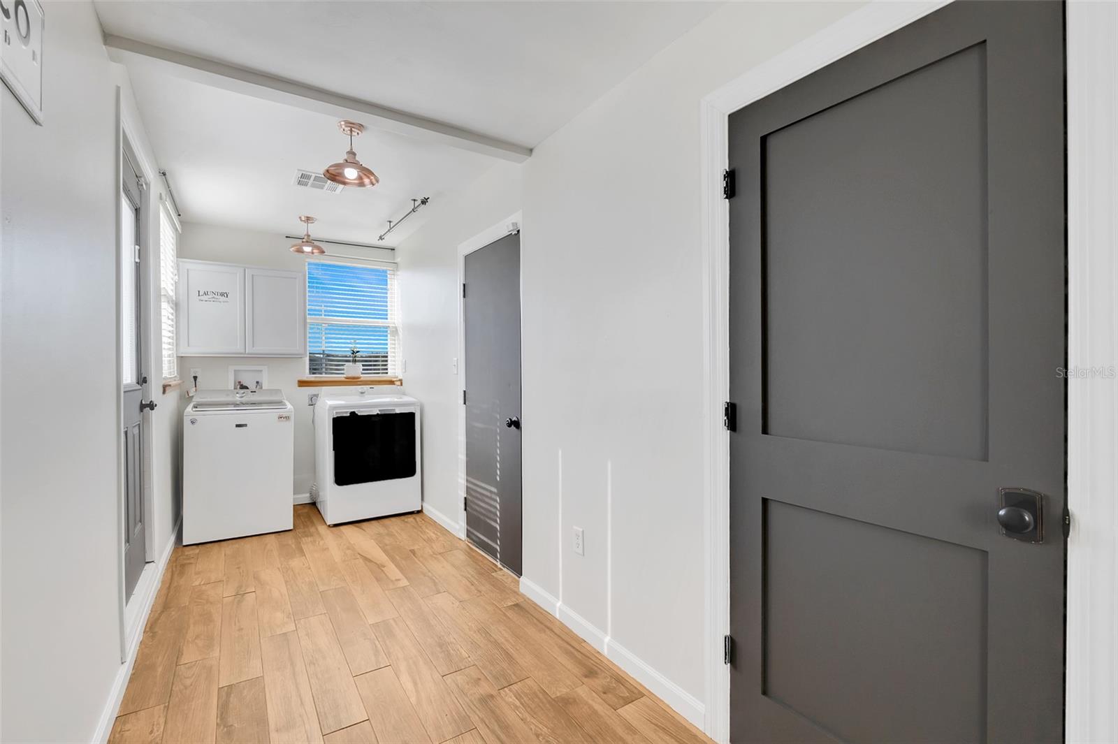 Image 21 of 26 For 13312 Georgia Avenue