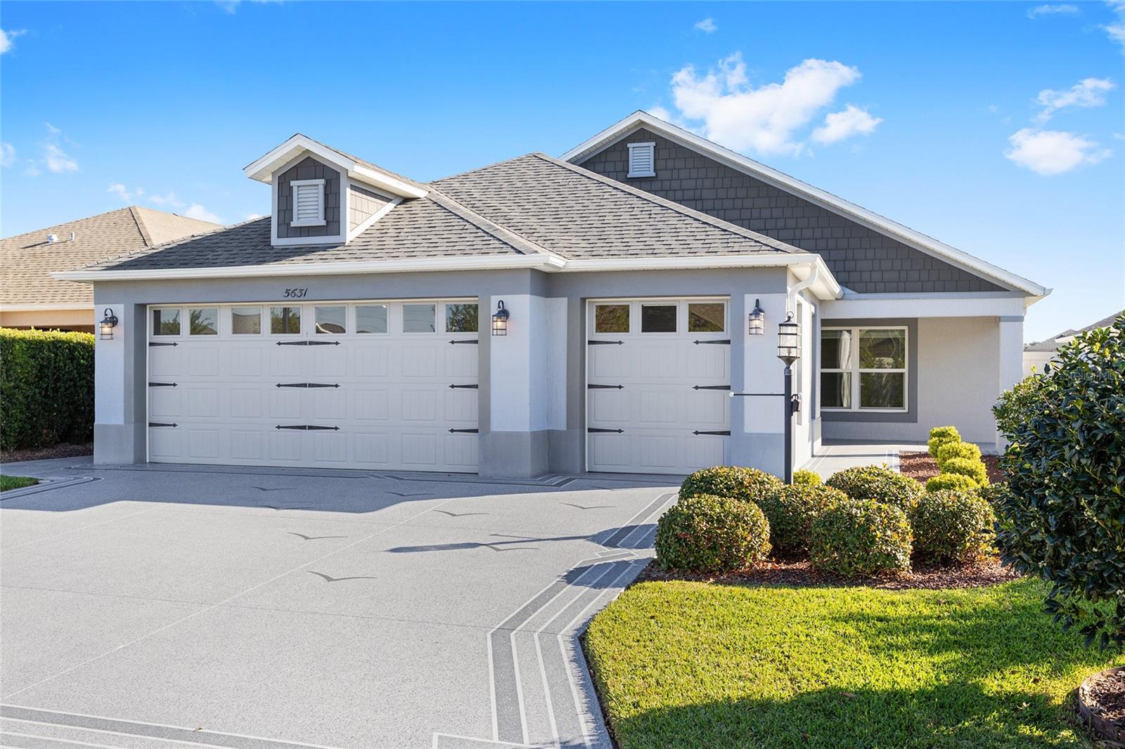 Image 2 of 42 For 5631 Fernandes Court