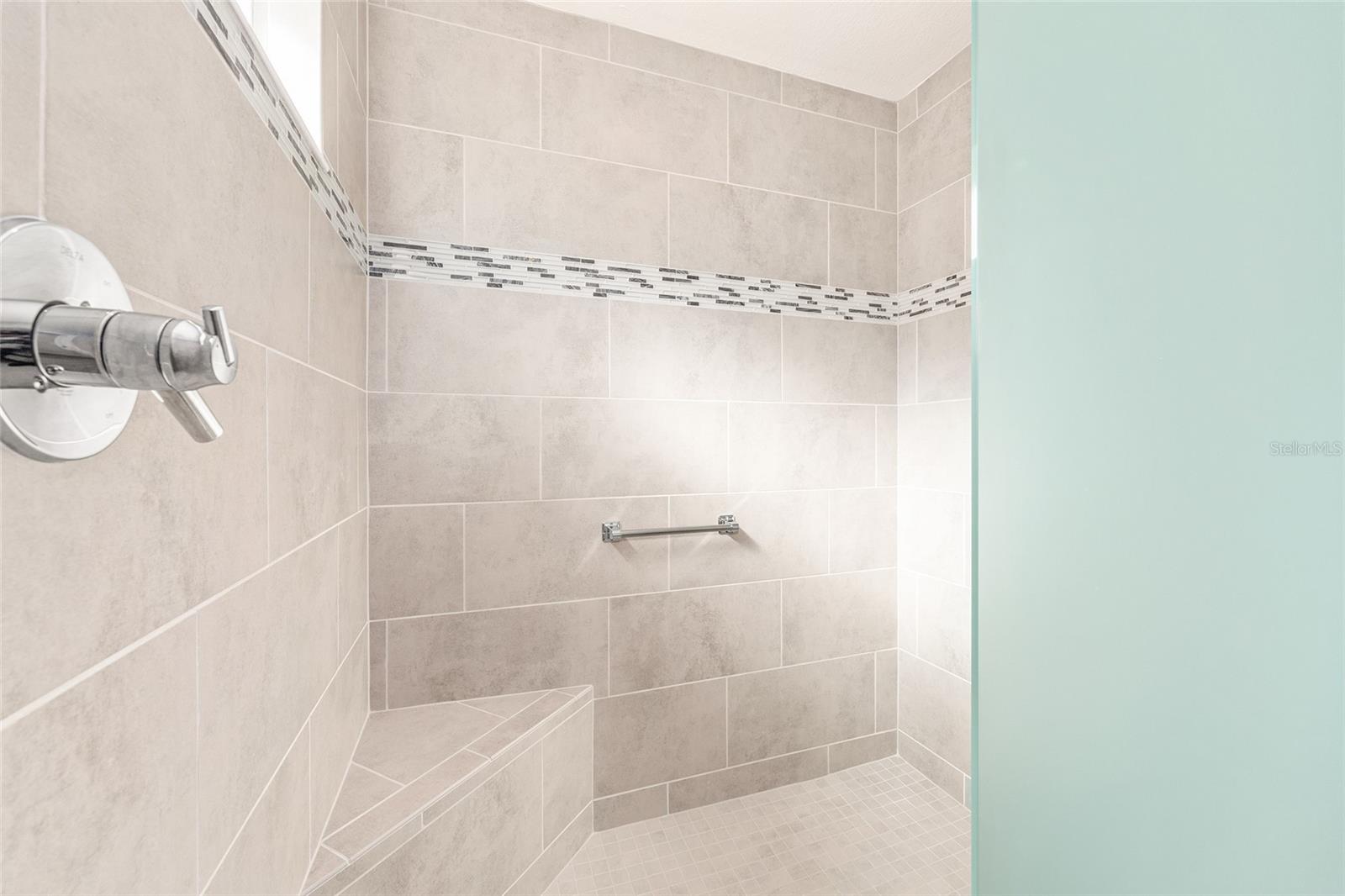 Image 24 of 42 For 5631 Fernandes Court