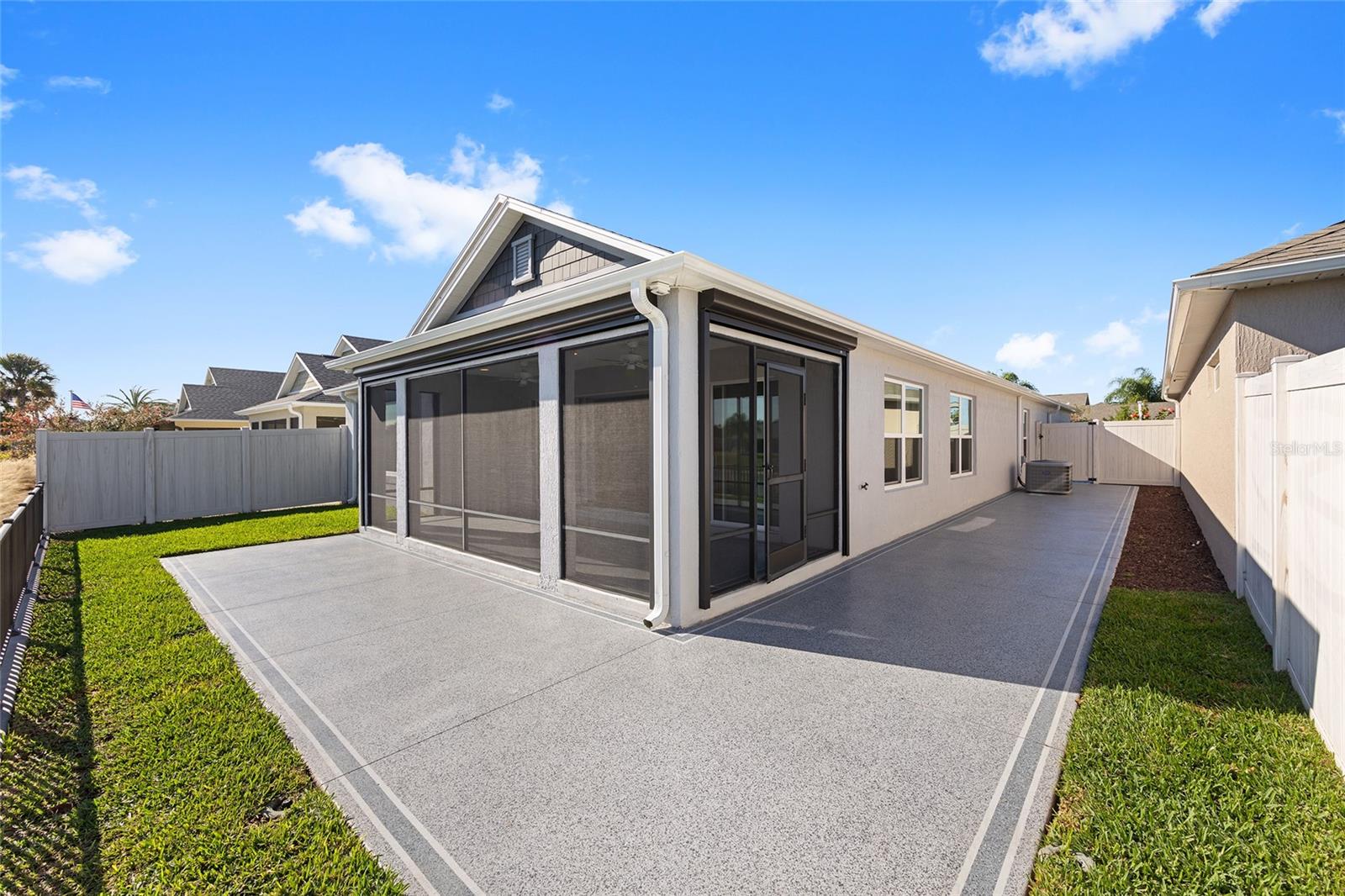 Image 30 of 42 For 5631 Fernandes Court