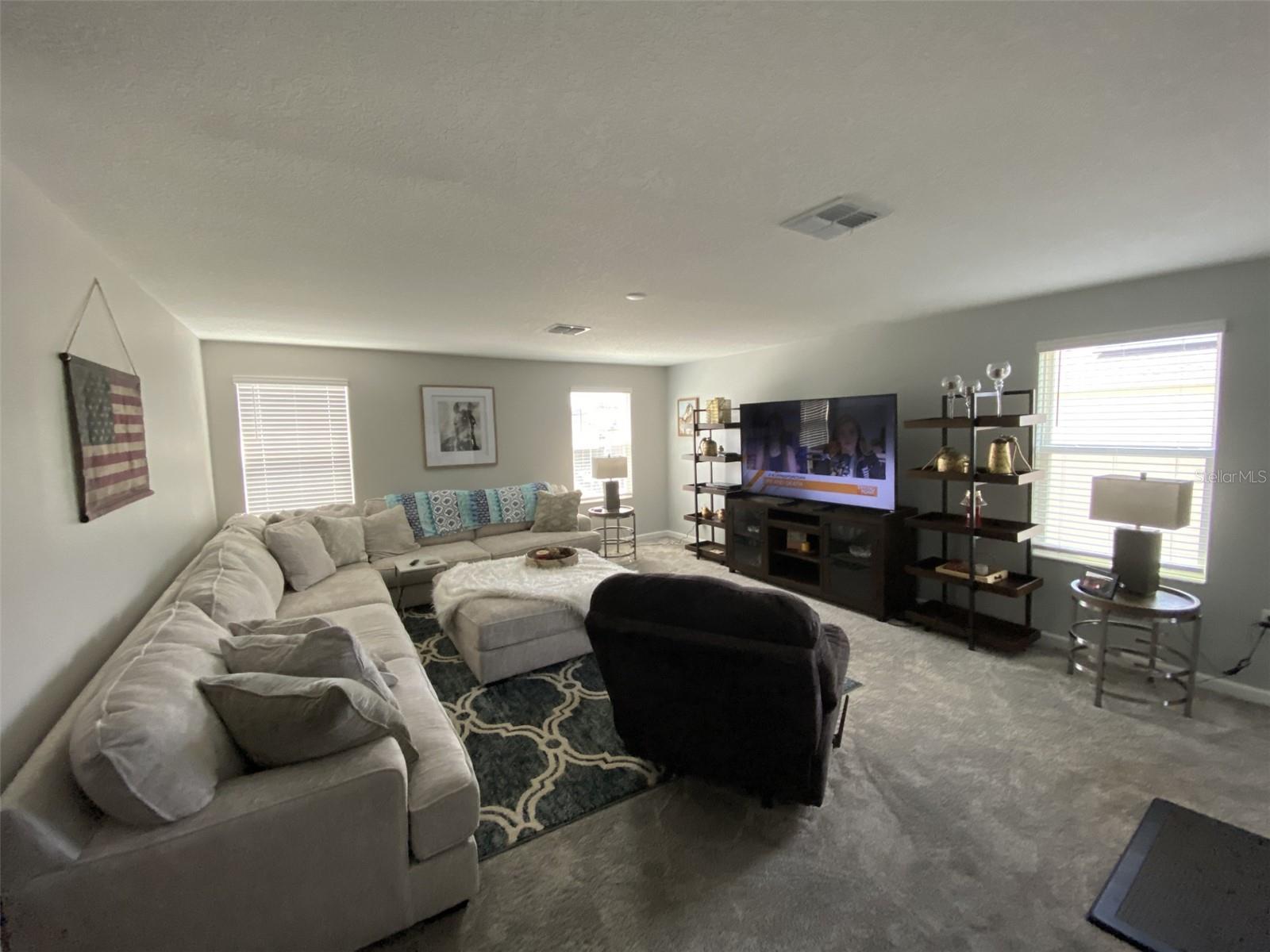 Image 30 of 57 For 5686 Alenlon Way