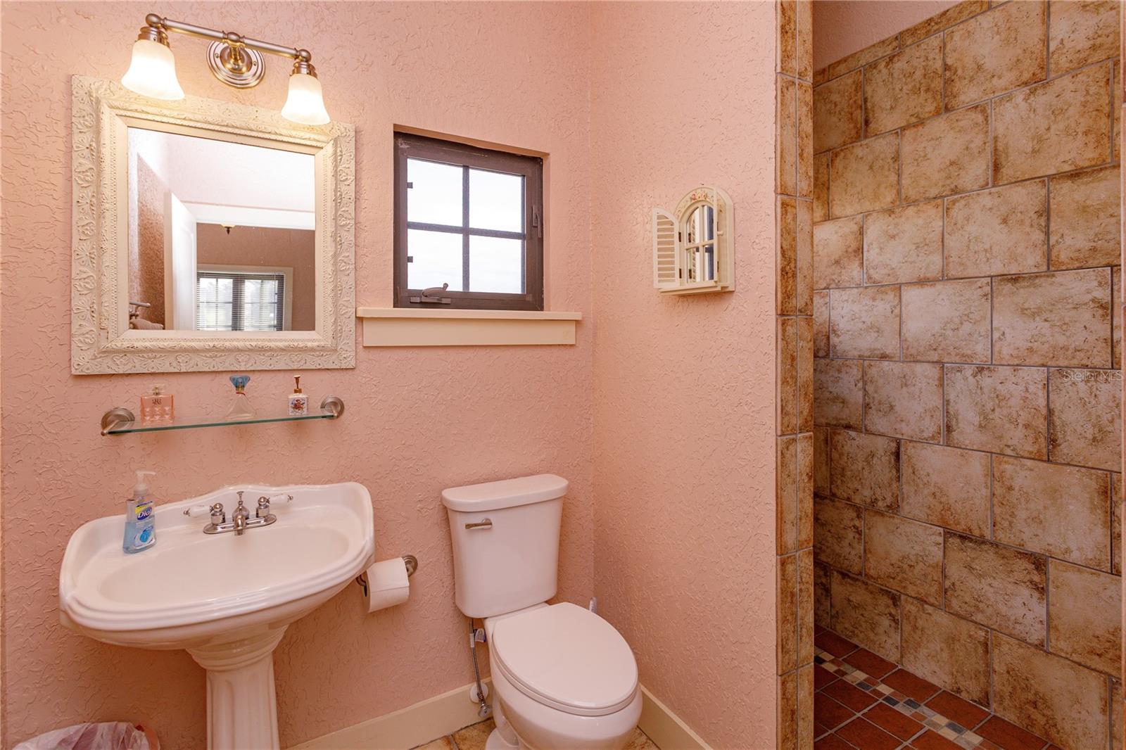 Image 31 of 42 For 24540 Turkey Lake Road