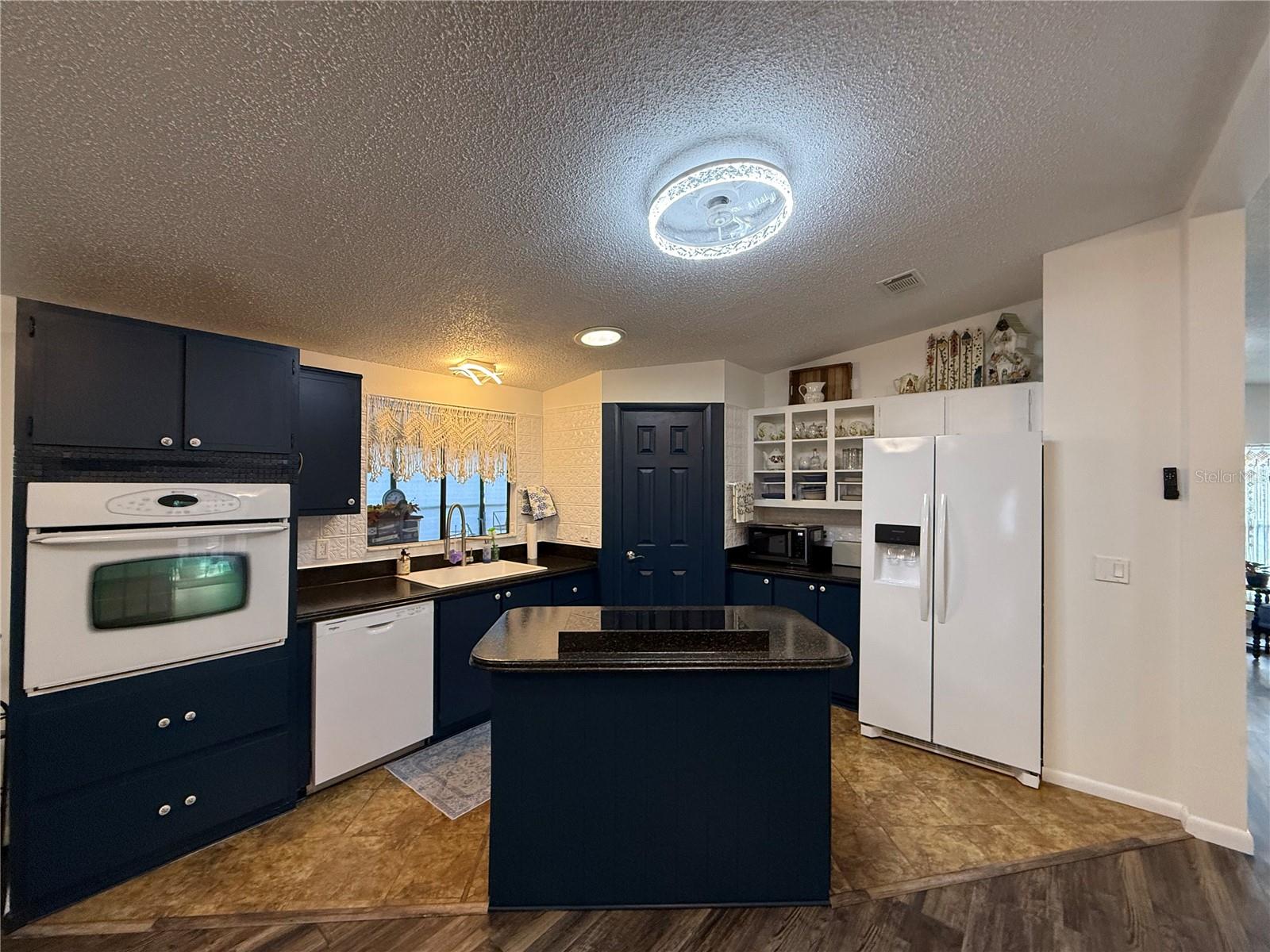 Image 3 of 38 For 1612 Cog Hill Drive