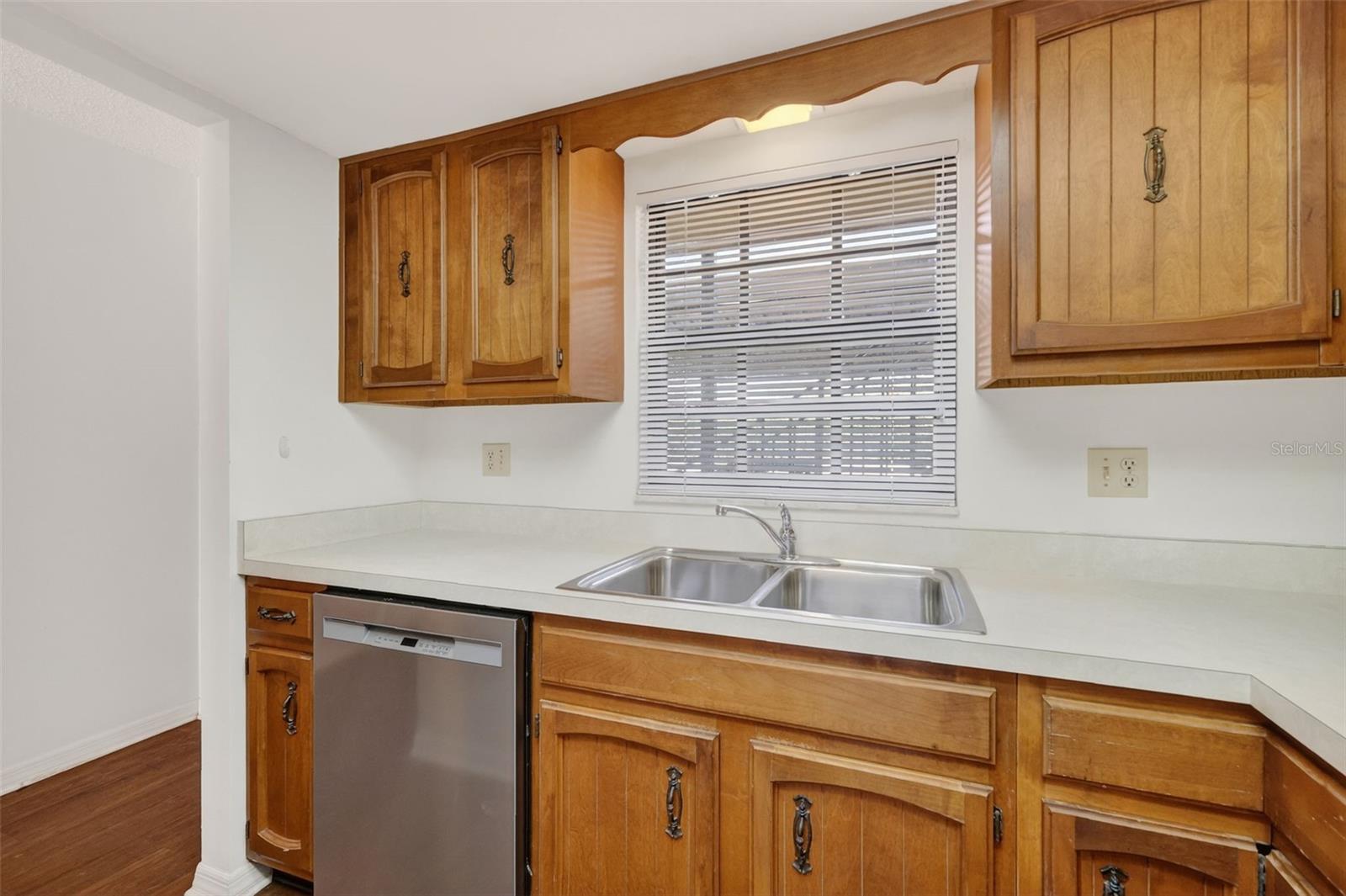 Image 17 of 42 For 110 Tremain Street 105