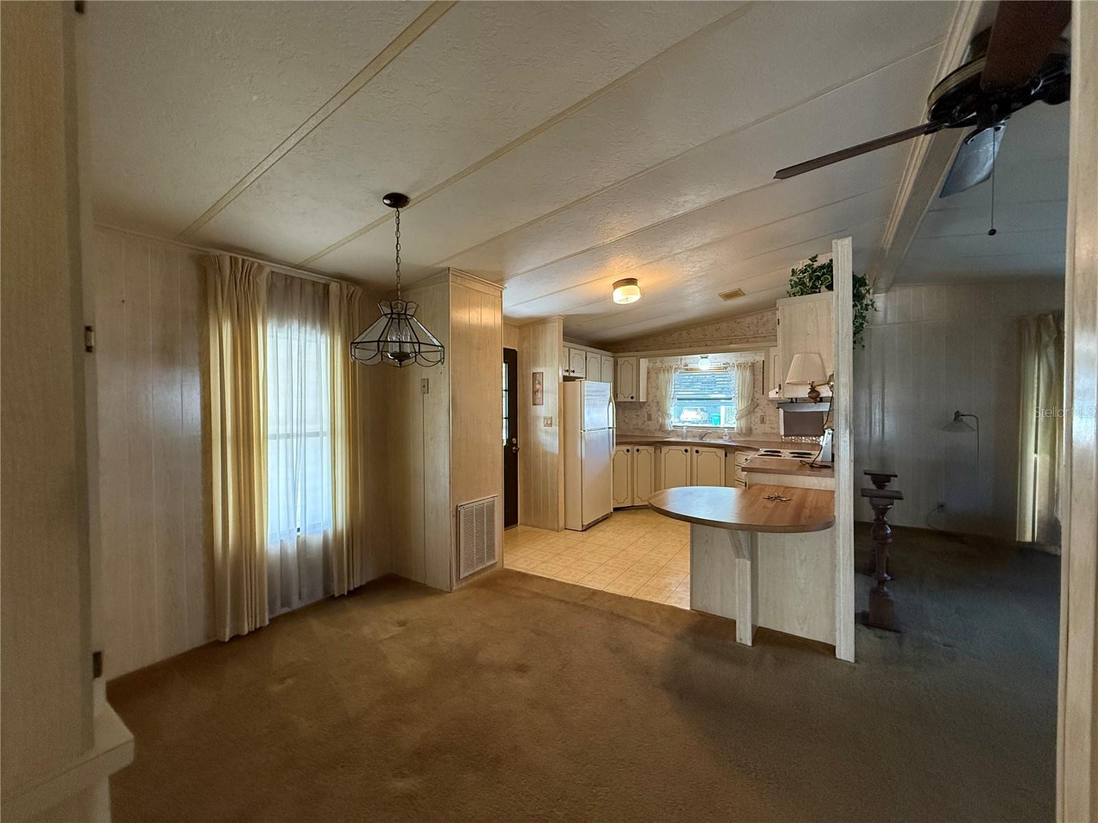 Image 4 of 29 For 108 Winterberry Avenue