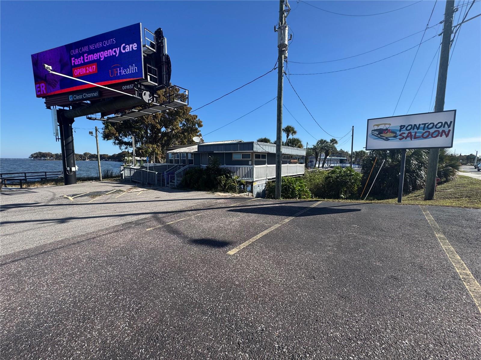 Image 18 of 19 For 1050 Burleigh Boulevard