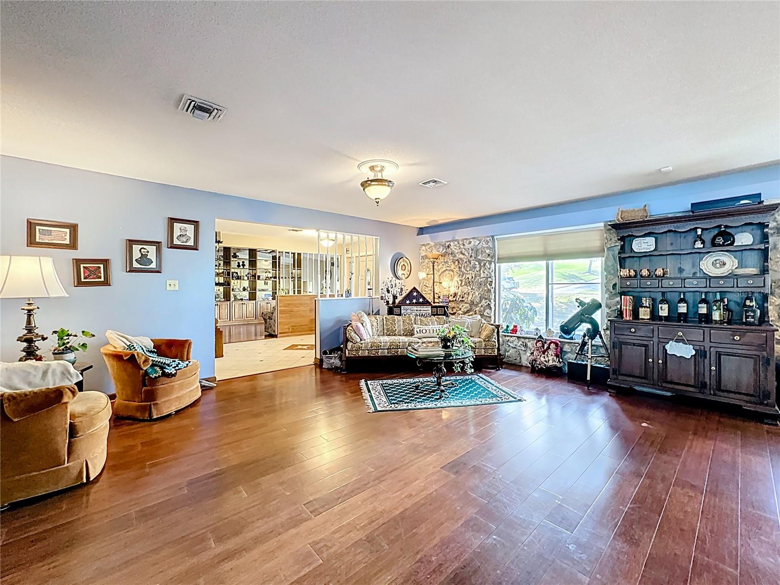 Image 13 of 68 For 6601 Wynn Lane