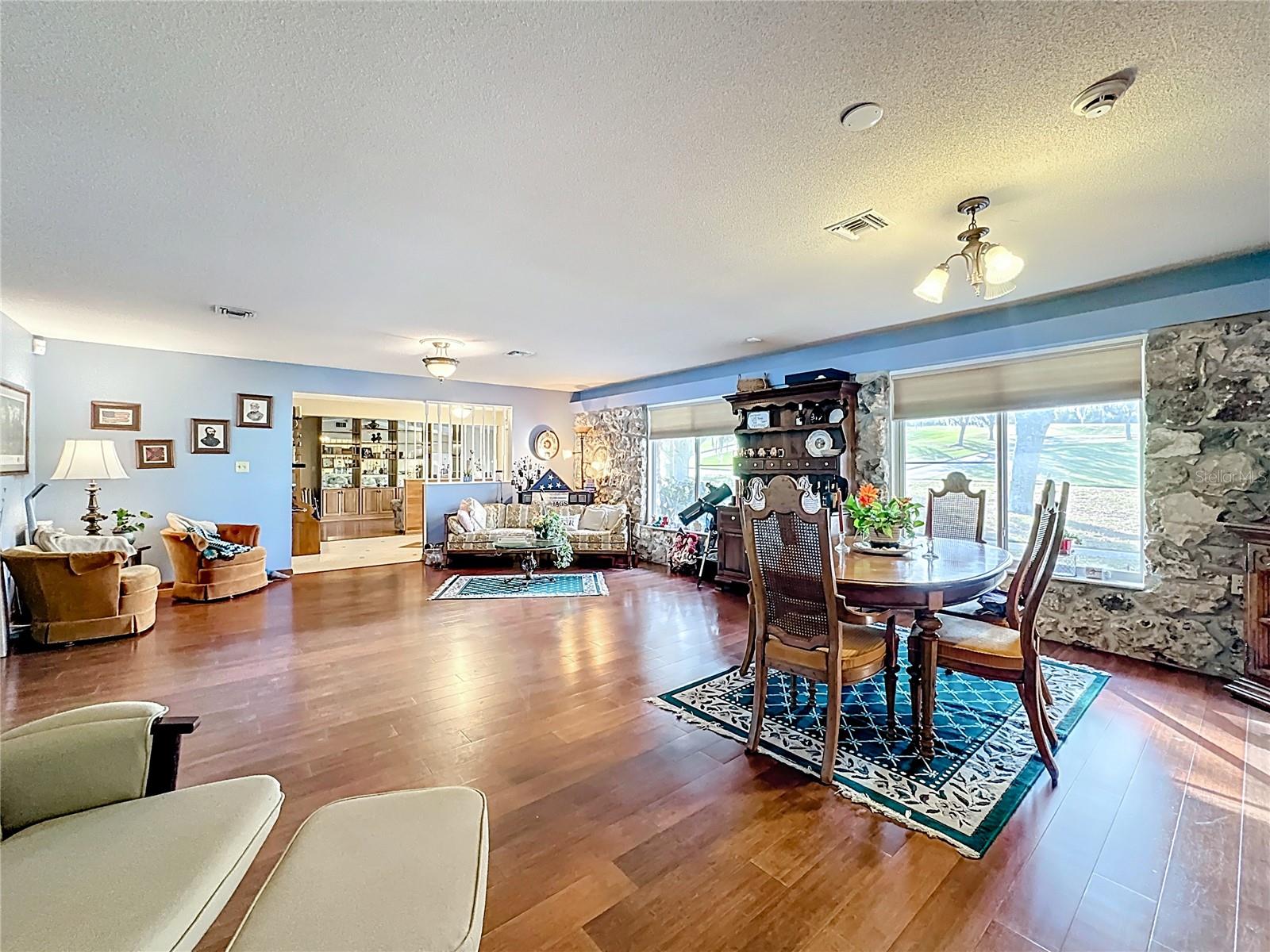 Image 17 of 68 For 6601 Wynn Lane