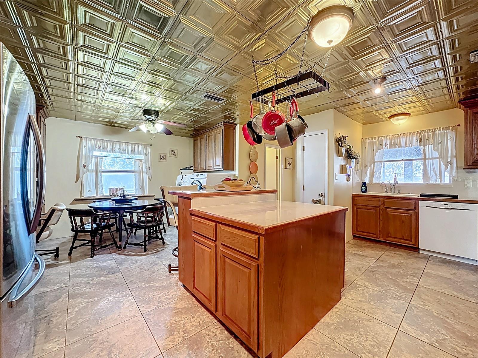 Image 22 of 68 For 6601 Wynn Lane