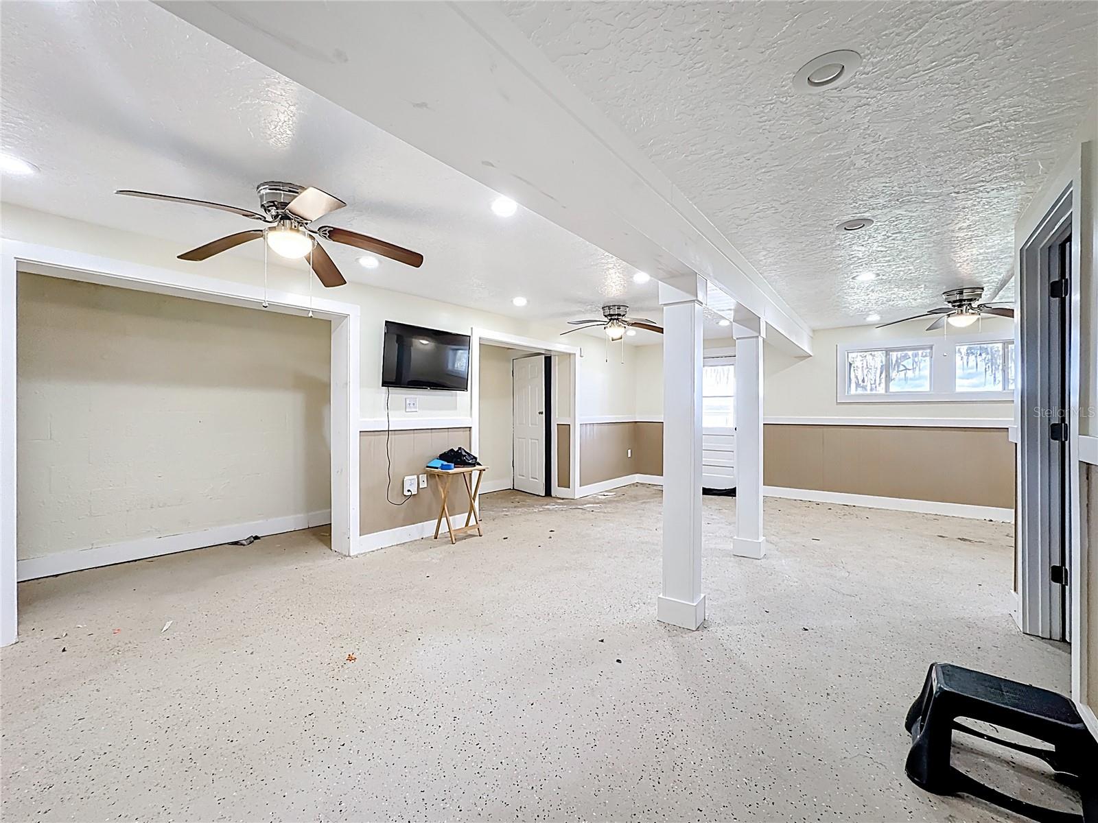 Image 43 of 68 For 6601 Wynn Lane