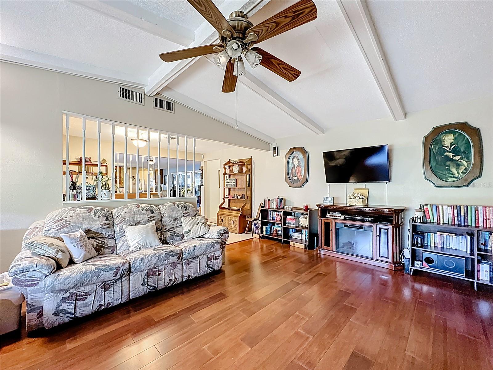 Image 8 of 68 For 6601 Wynn Lane