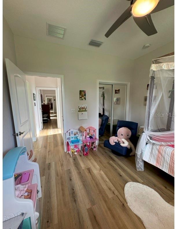 Image 23 of 52 For 5008 125th Loop