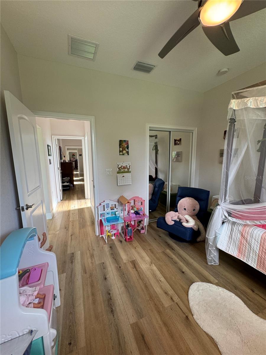 Image 42 of 52 For 5008 125th Loop