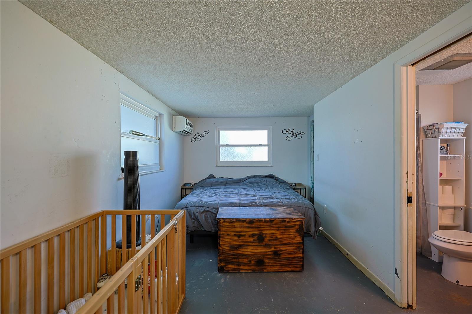 Image 13 of 38 For 613 Scenic Street