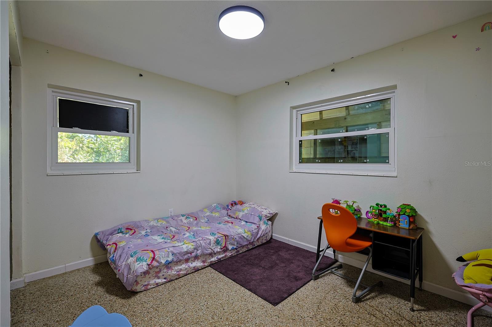 Image 16 of 38 For 613 Scenic Street