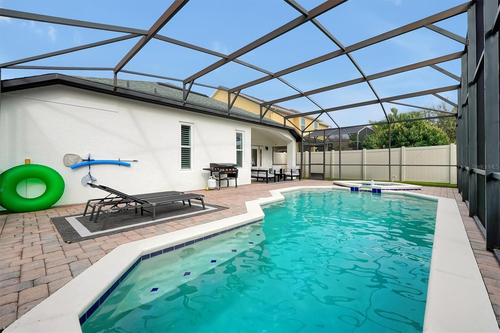 Image 16 of 32 For 15010 Sawgrass Bluff Drive