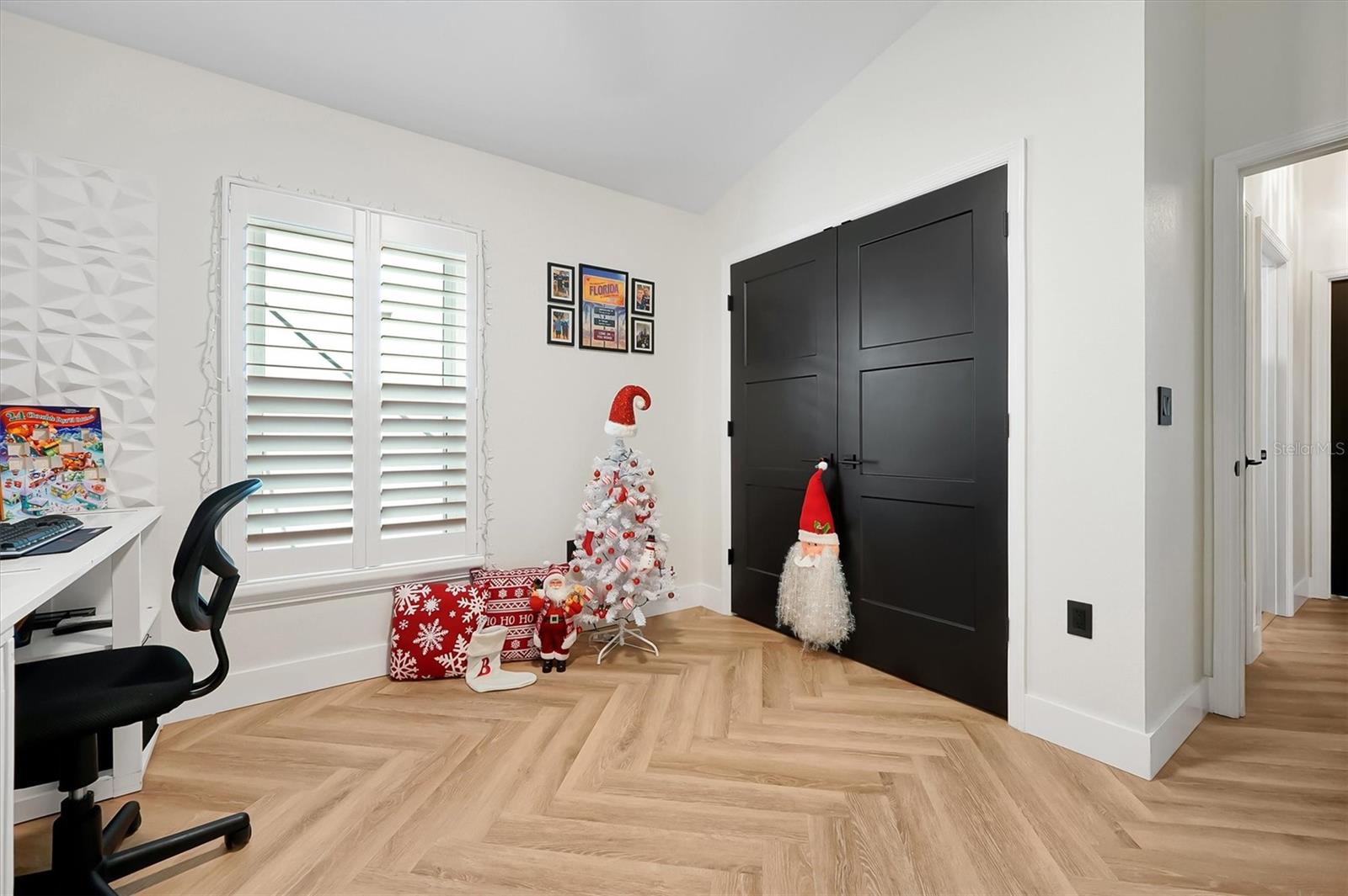 Image 25 of 32 For 15010 Sawgrass Bluff Drive