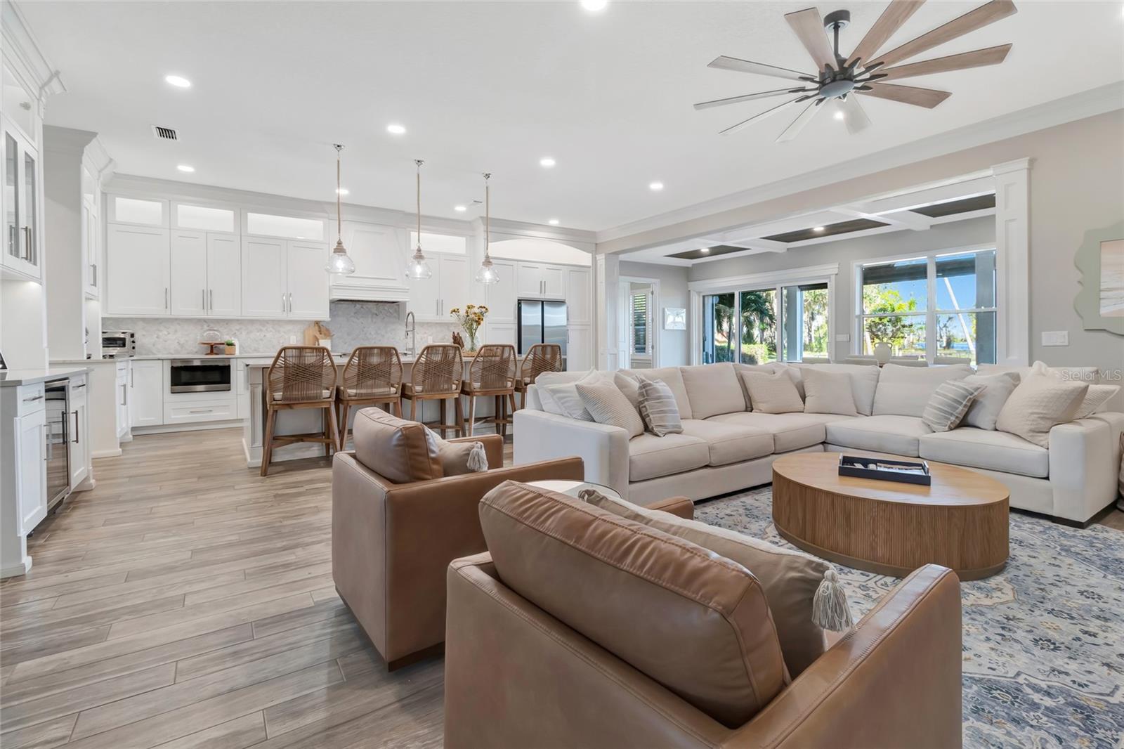 Image 19 of 61 For 10303 Thompson Place