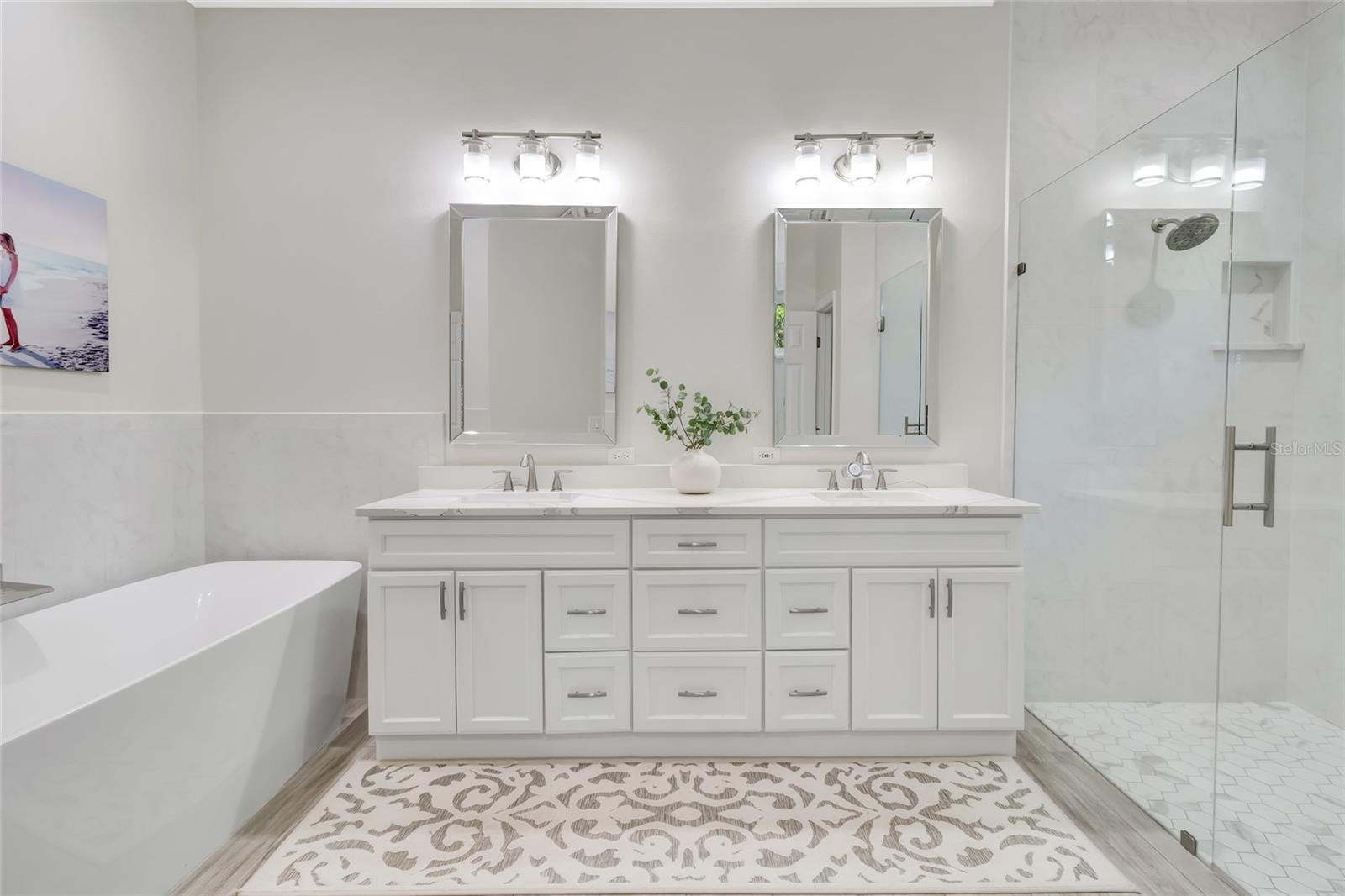 Image 31 of 61 For 10303 Thompson Place