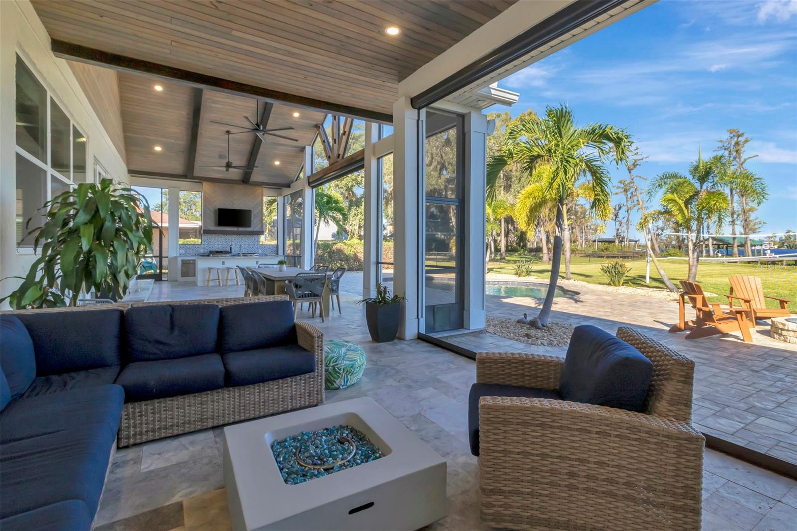 Image 42 of 61 For 10303 Thompson Place