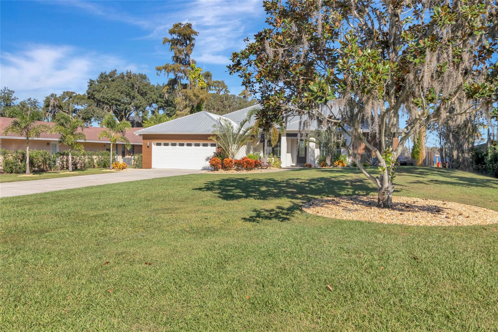 Image 56 of 61 For 10303 Thompson Place