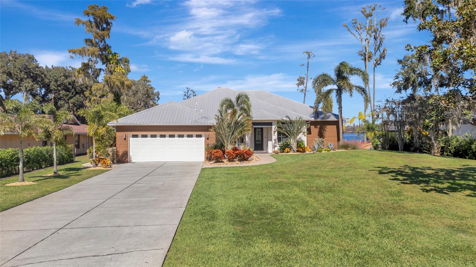 Image 59 of 61 For 10303 Thompson Place