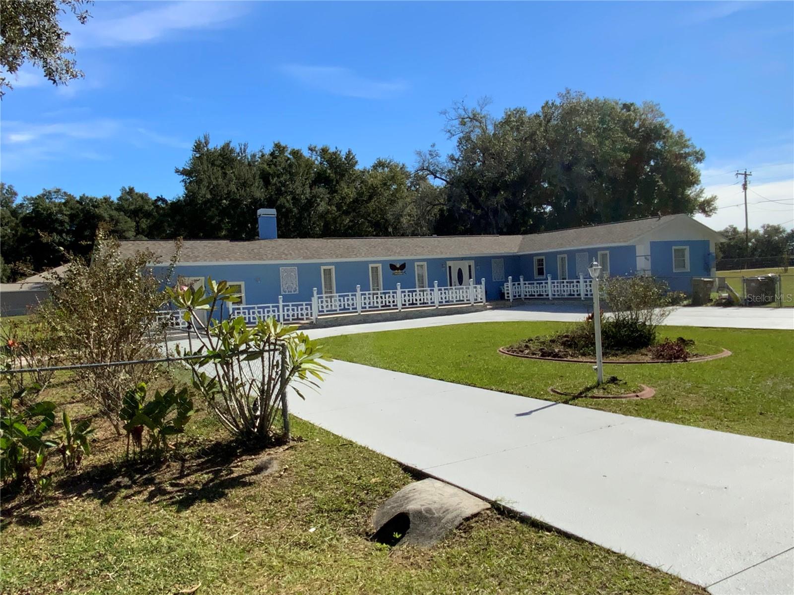 Image 3 of 100 For 39742 Gella Way