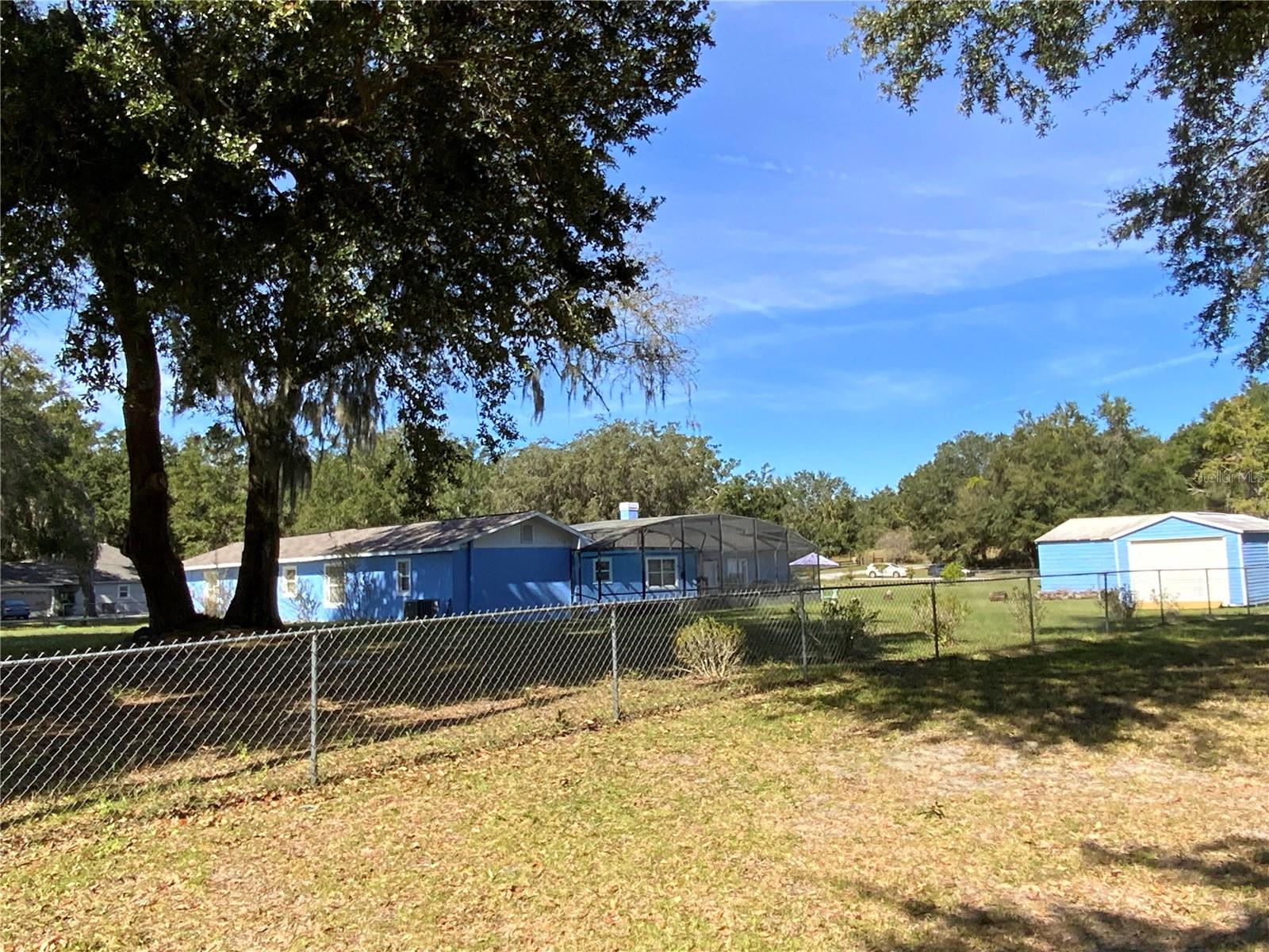 Image 39 of 100 For 39742 Gella Way