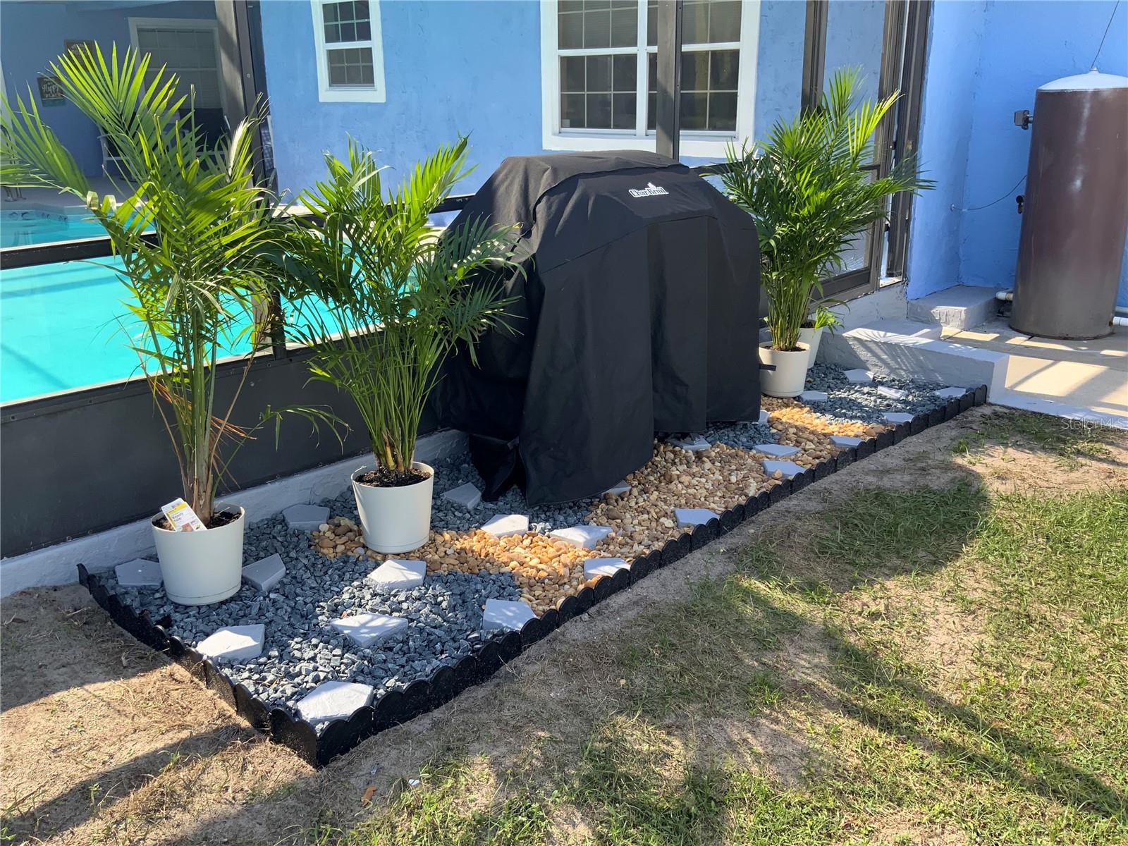 Image 72 of 100 For 39742 Gella Way