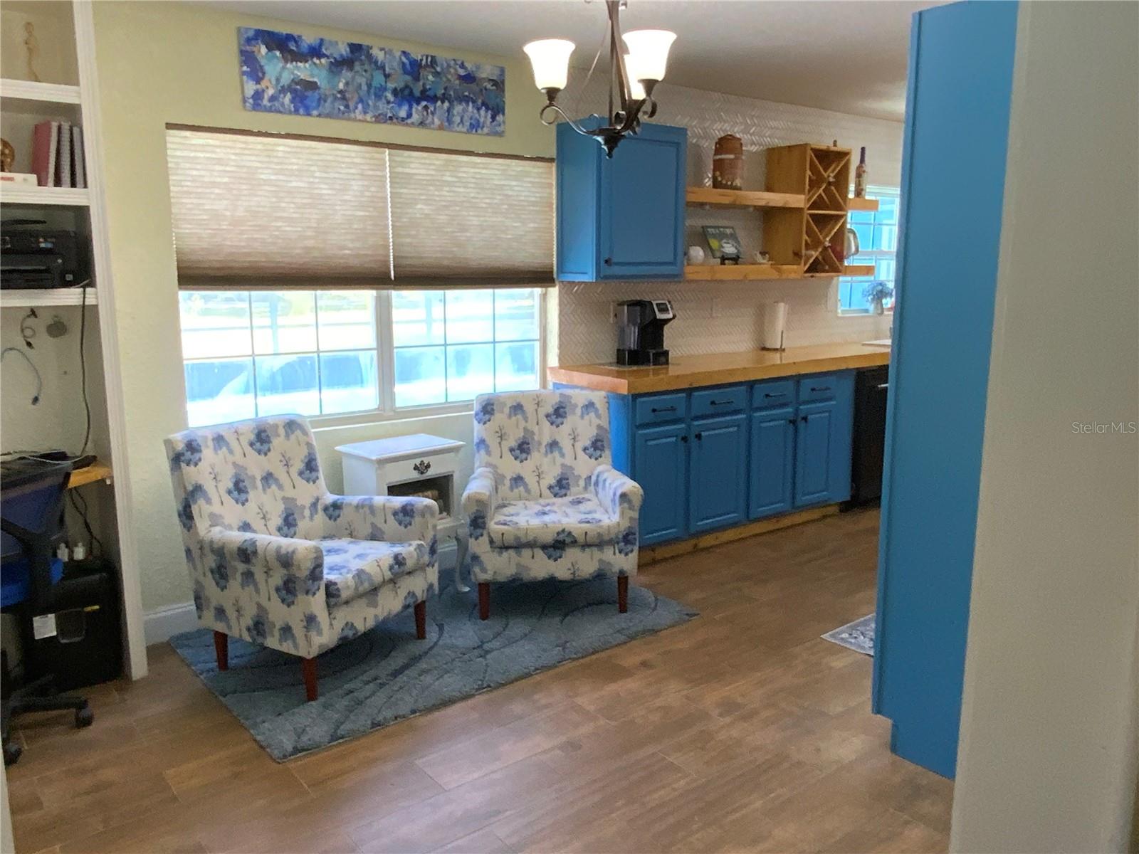 Image 99 of 100 For 39742 Gella Way