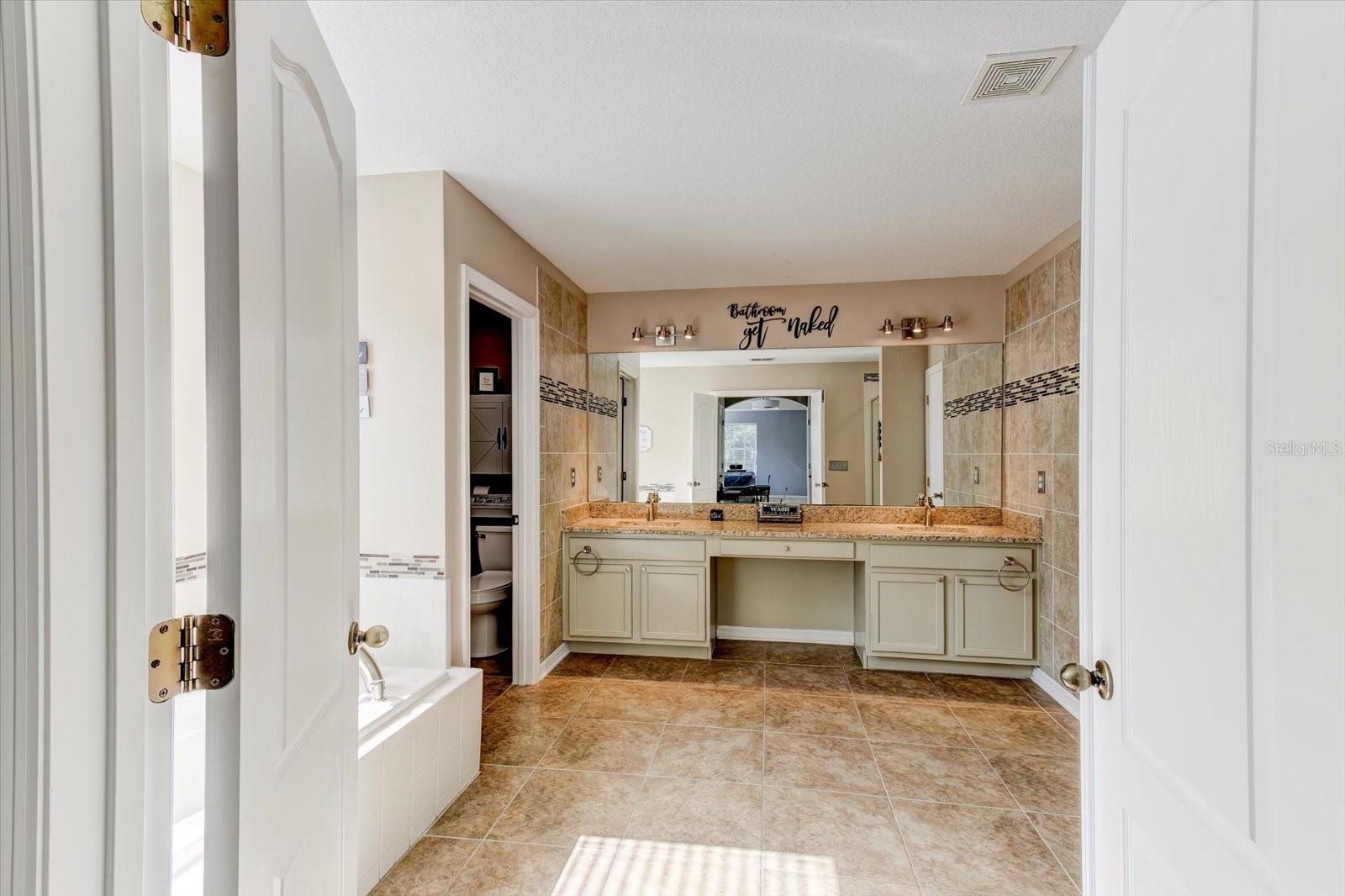 Image 41 of 64 For 2943 Etowah Park Boulevard