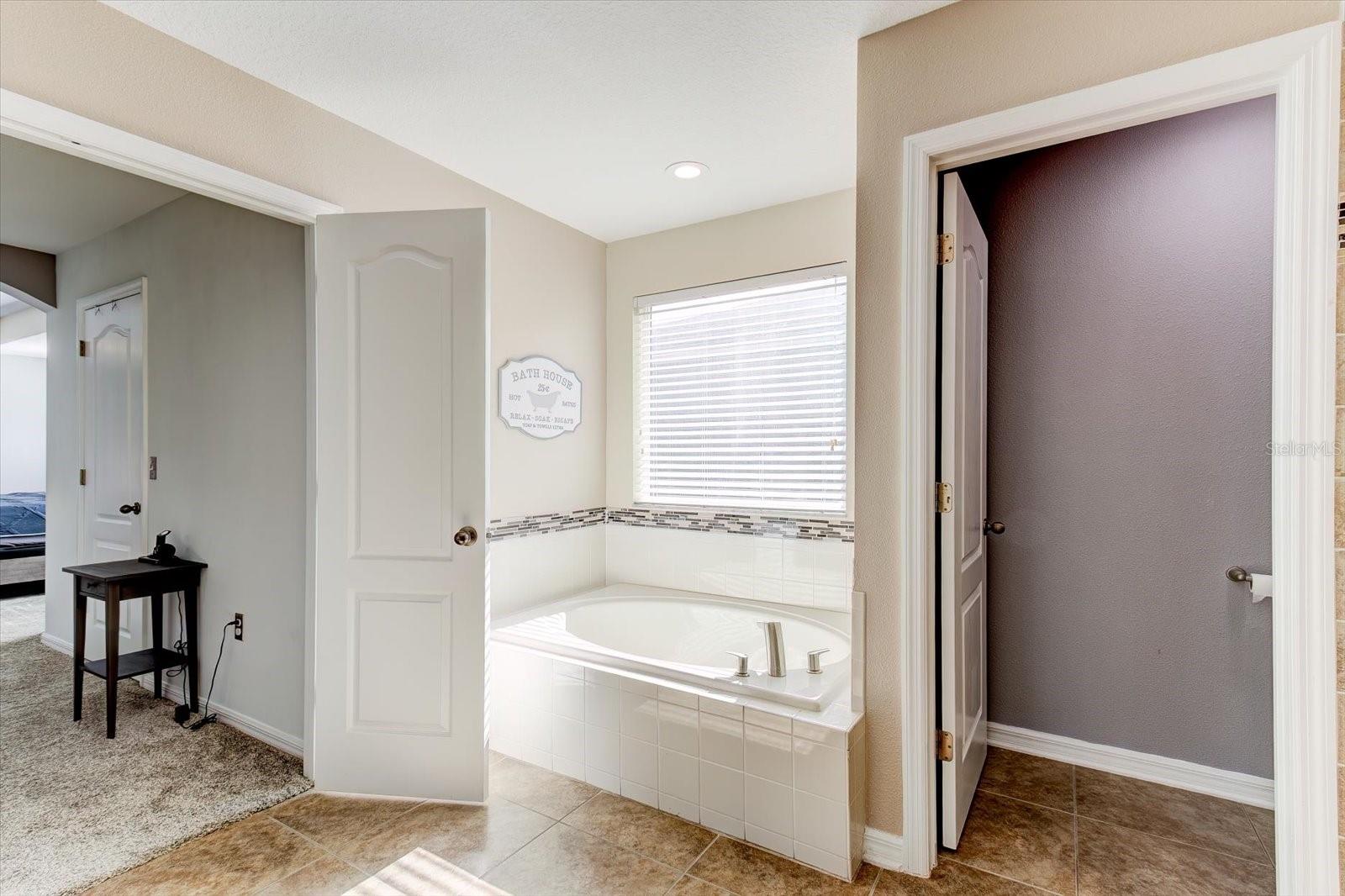 Image 42 of 64 For 2943 Etowah Park Boulevard