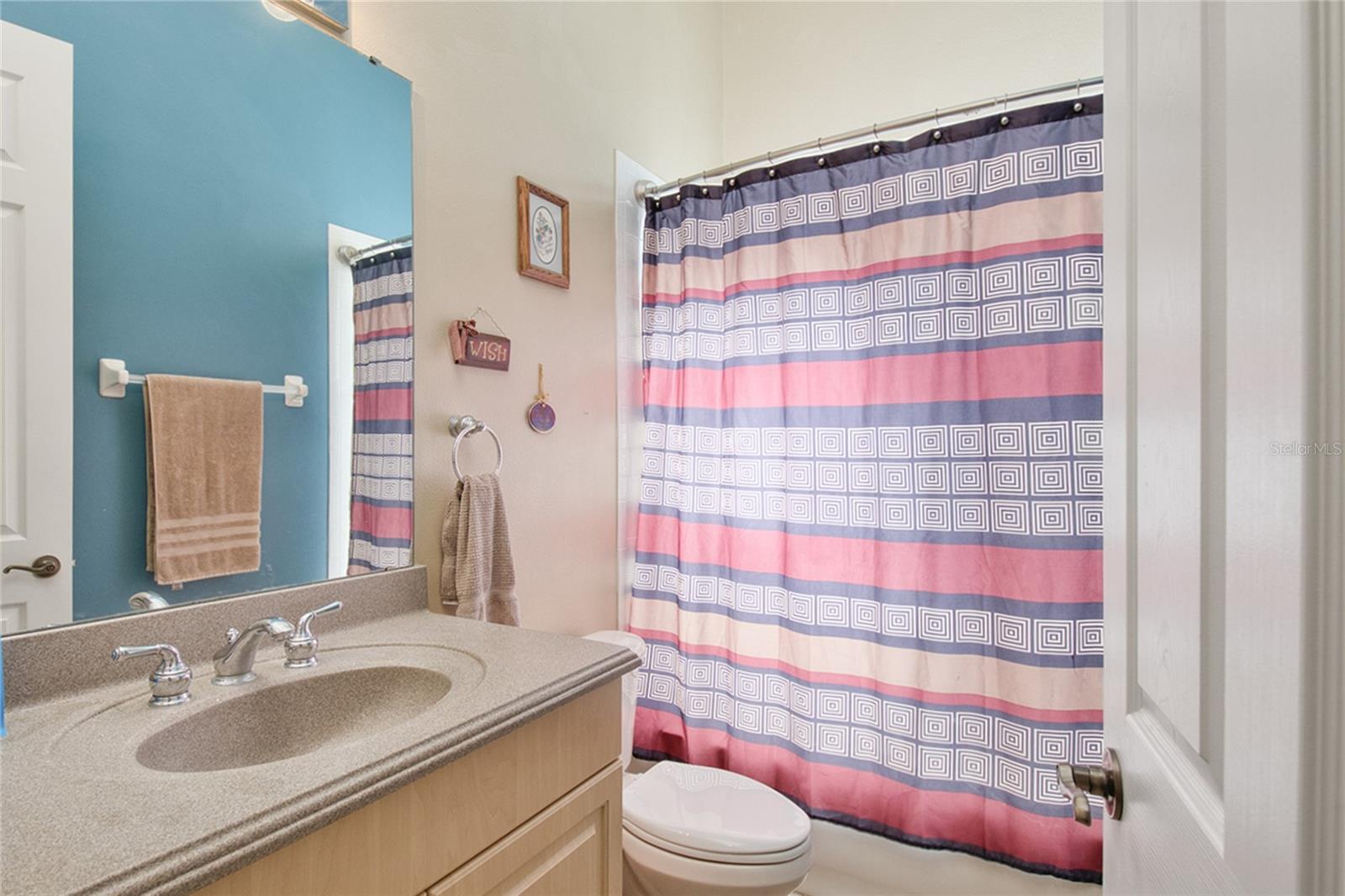 Image 25 of 62 For 793 Hawks Bluff