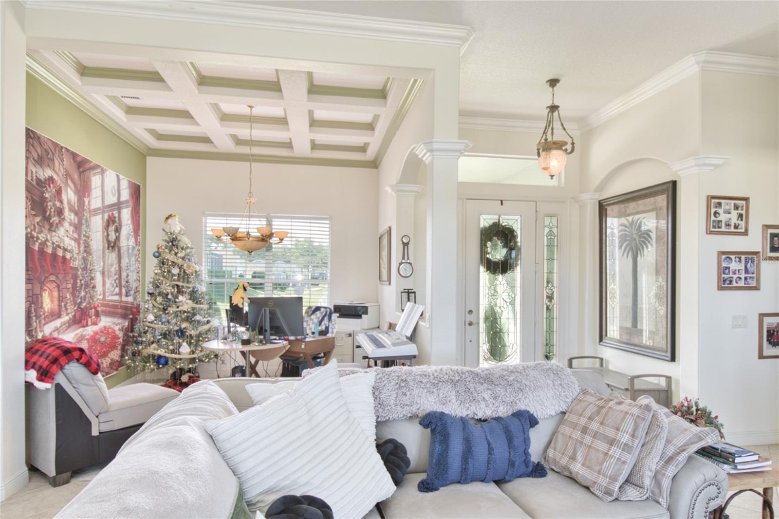 Image 4 of 62 For 793 Hawks Bluff