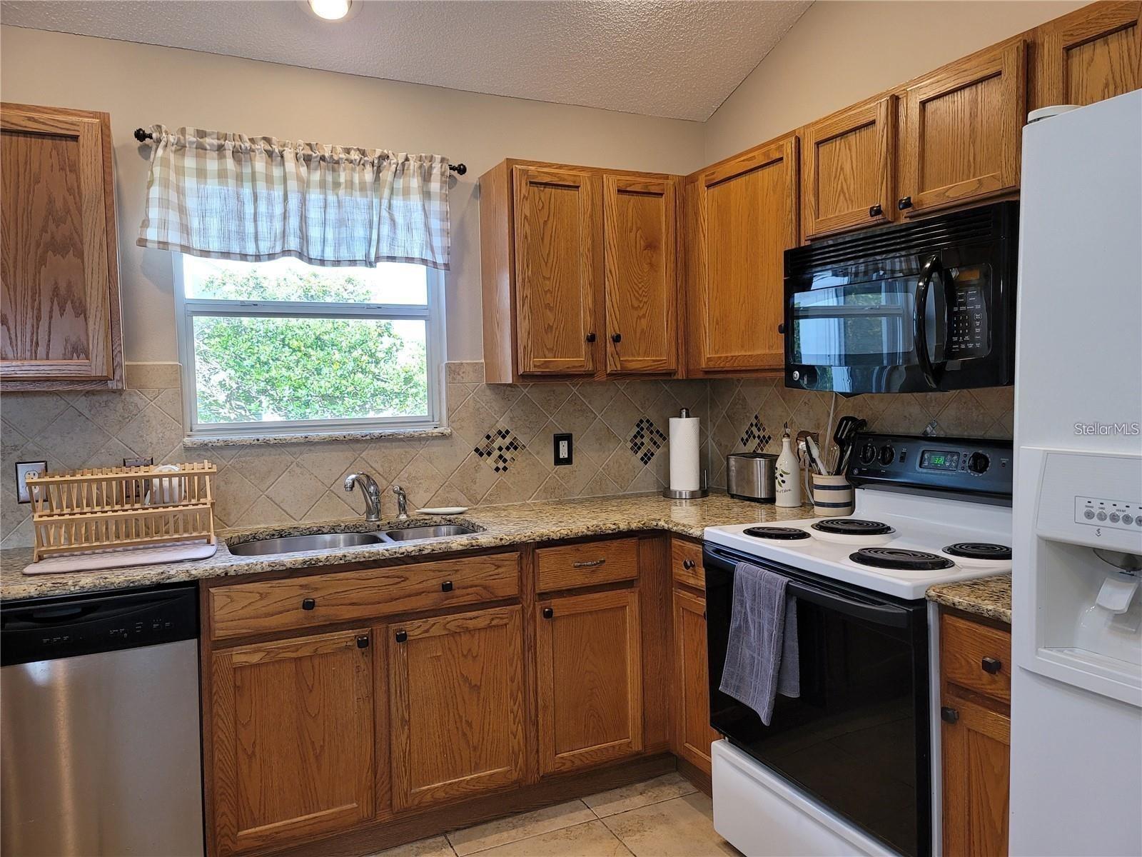 Image 7 of 19 For 1317 Jimenez Court