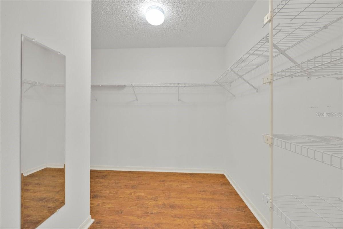 Image 19 of 34 For 528 Carrera Drive