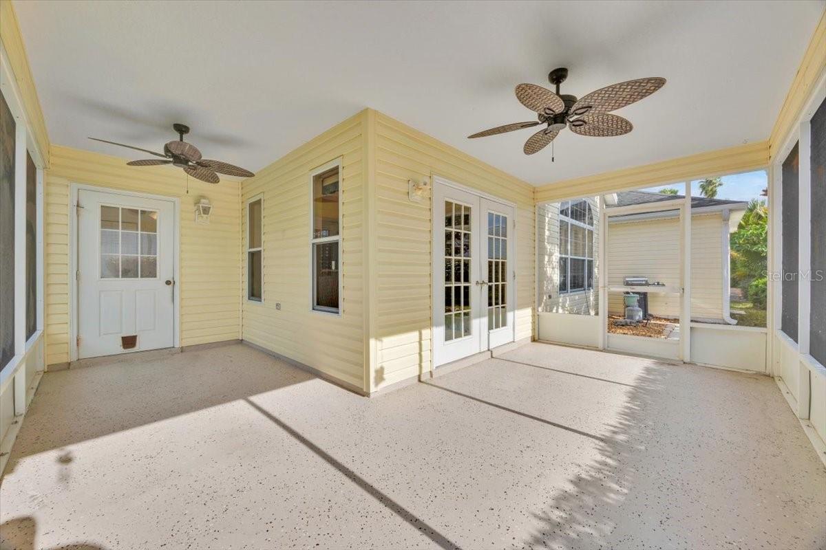 Image 26 of 34 For 528 Carrera Drive