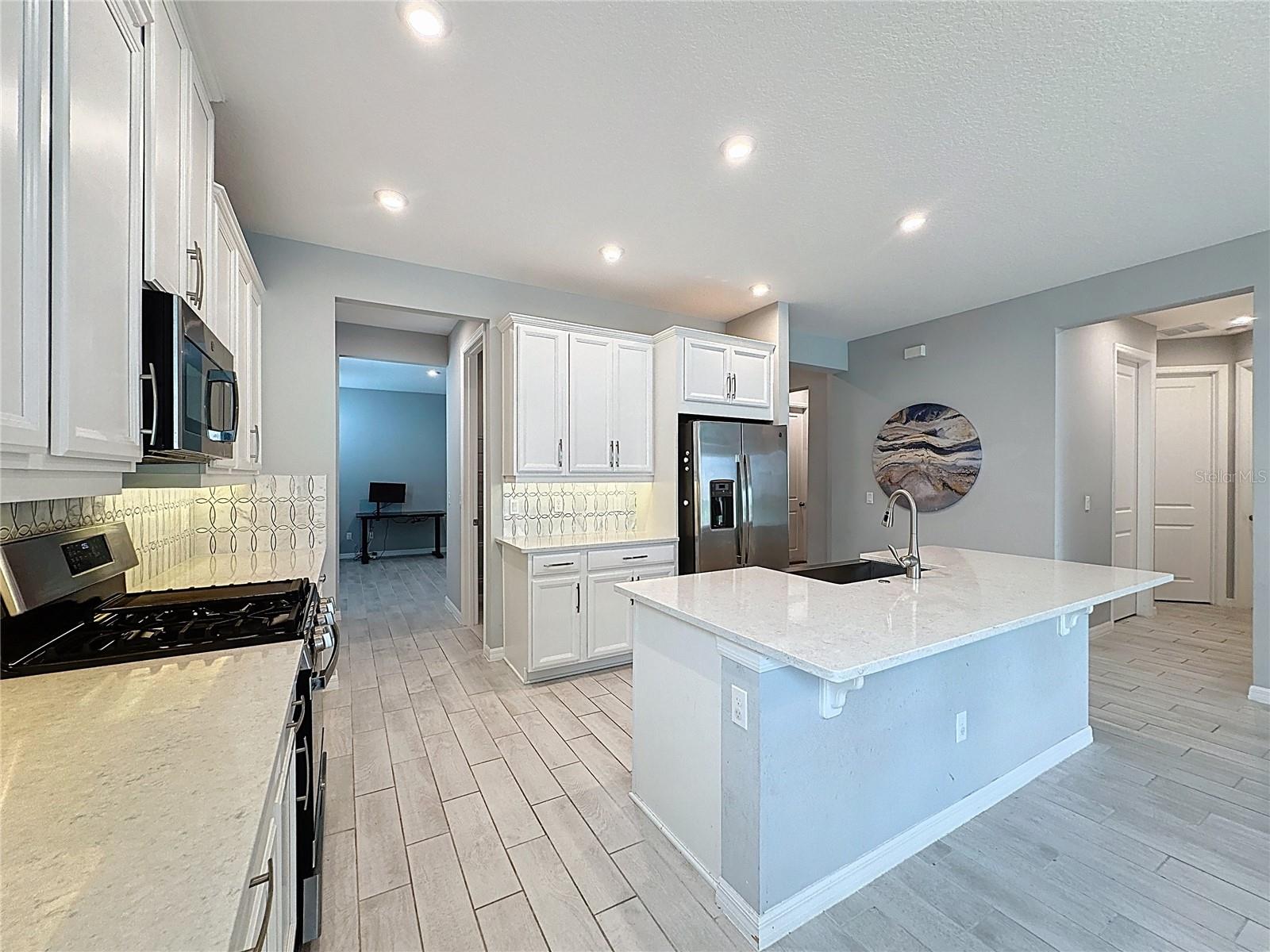 Image 49 of 79 For 2697 Hilltop Road